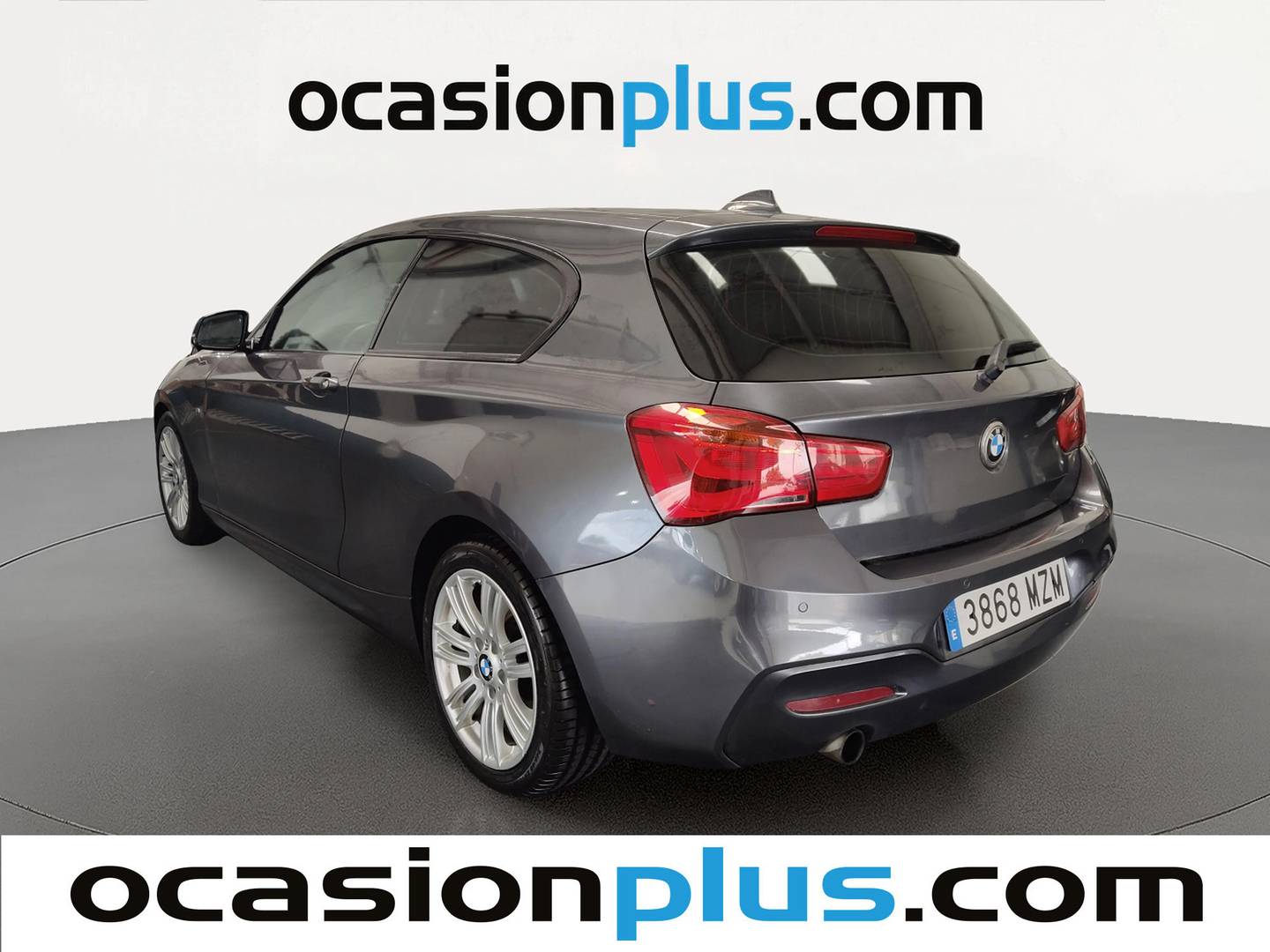 Foto trasera BMW Serie 1 BMW Serie 1 116i (109 CV) Pack M izquierda