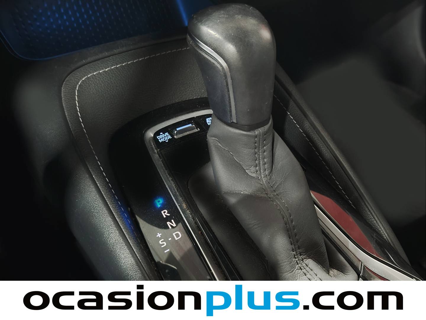 Foto Toyota Corolla Toyota Corolla 2.0 180H Style E-CVT (180 CV)