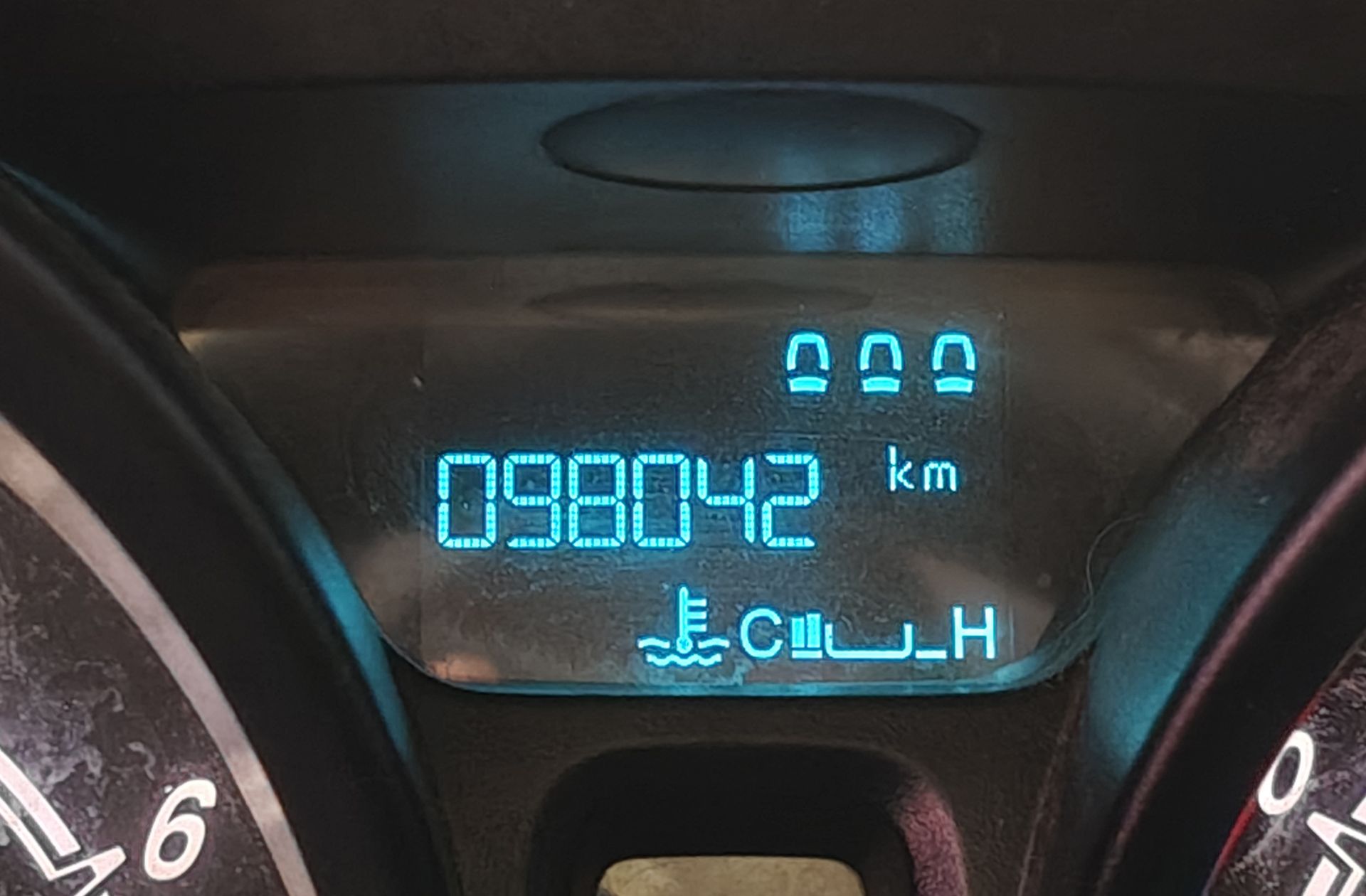 Ford Tourneo Courier 1.0 EcoBoost Trend - foto 7