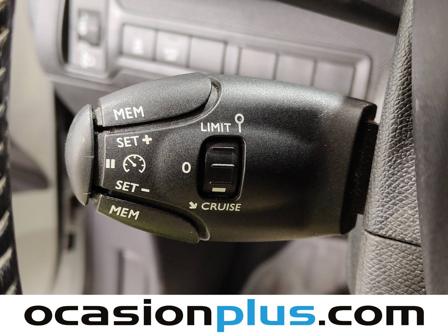 Peugeot 308 Peugeot 308 PureTech 130 S&S Active (130 CV) 2015