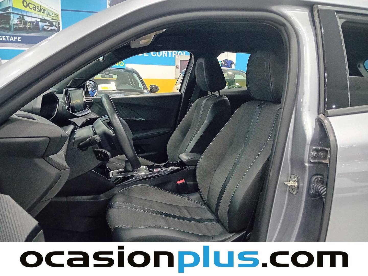 Foto Peugeot 2008 Peugeot 2008 PureTech 100 S&S Allure (100 CV)