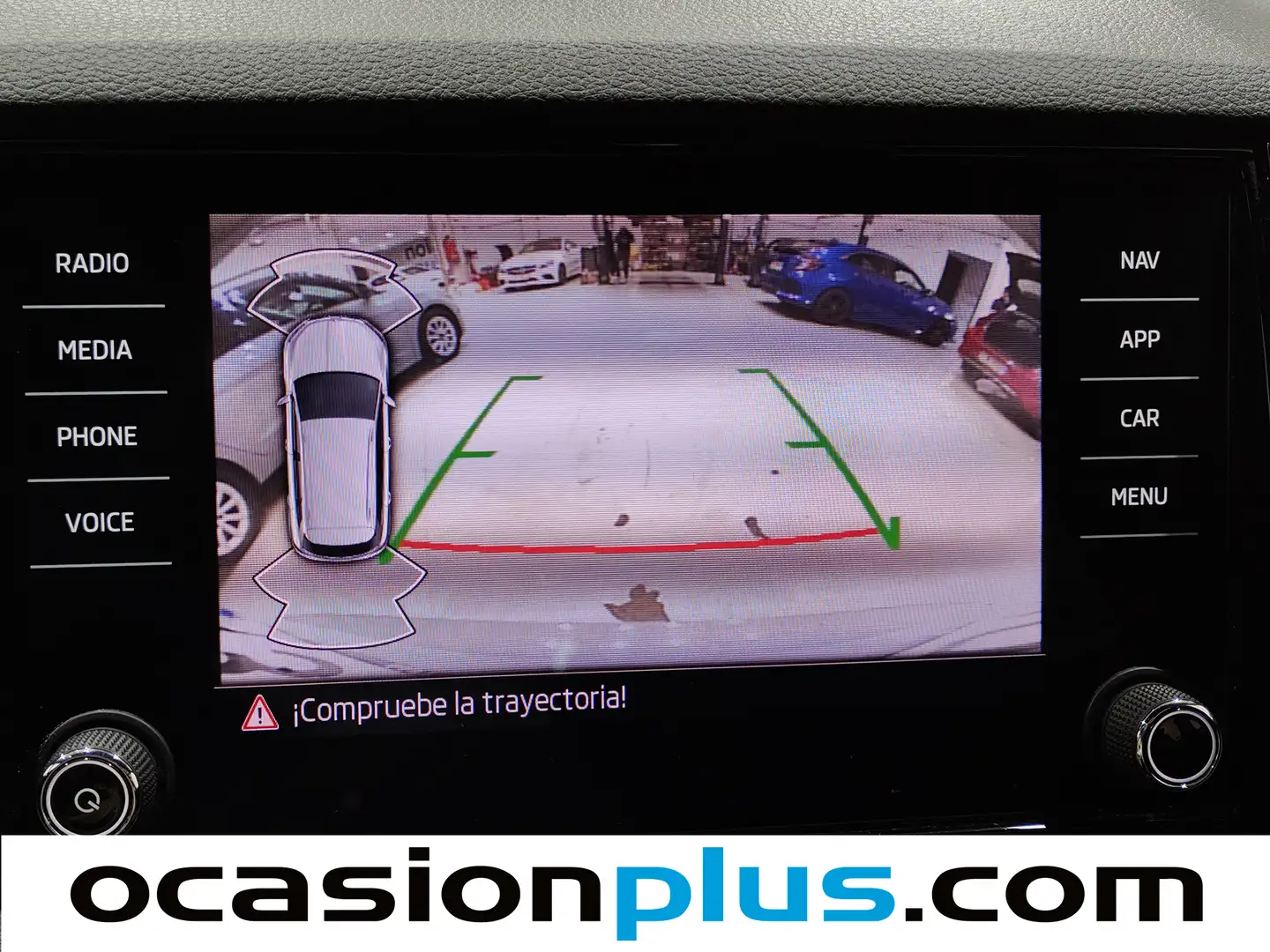 Foto Skoda Karoq Skoda Karoq 1.5 TSI ACT Sportline DSG (150 CV)