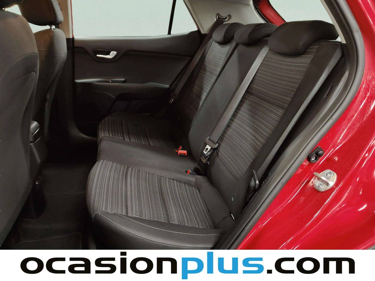 Foto asientos traseros KIA Stonic KIA Stonic 1.0 T-GDi MHEV Drive (100 CV)