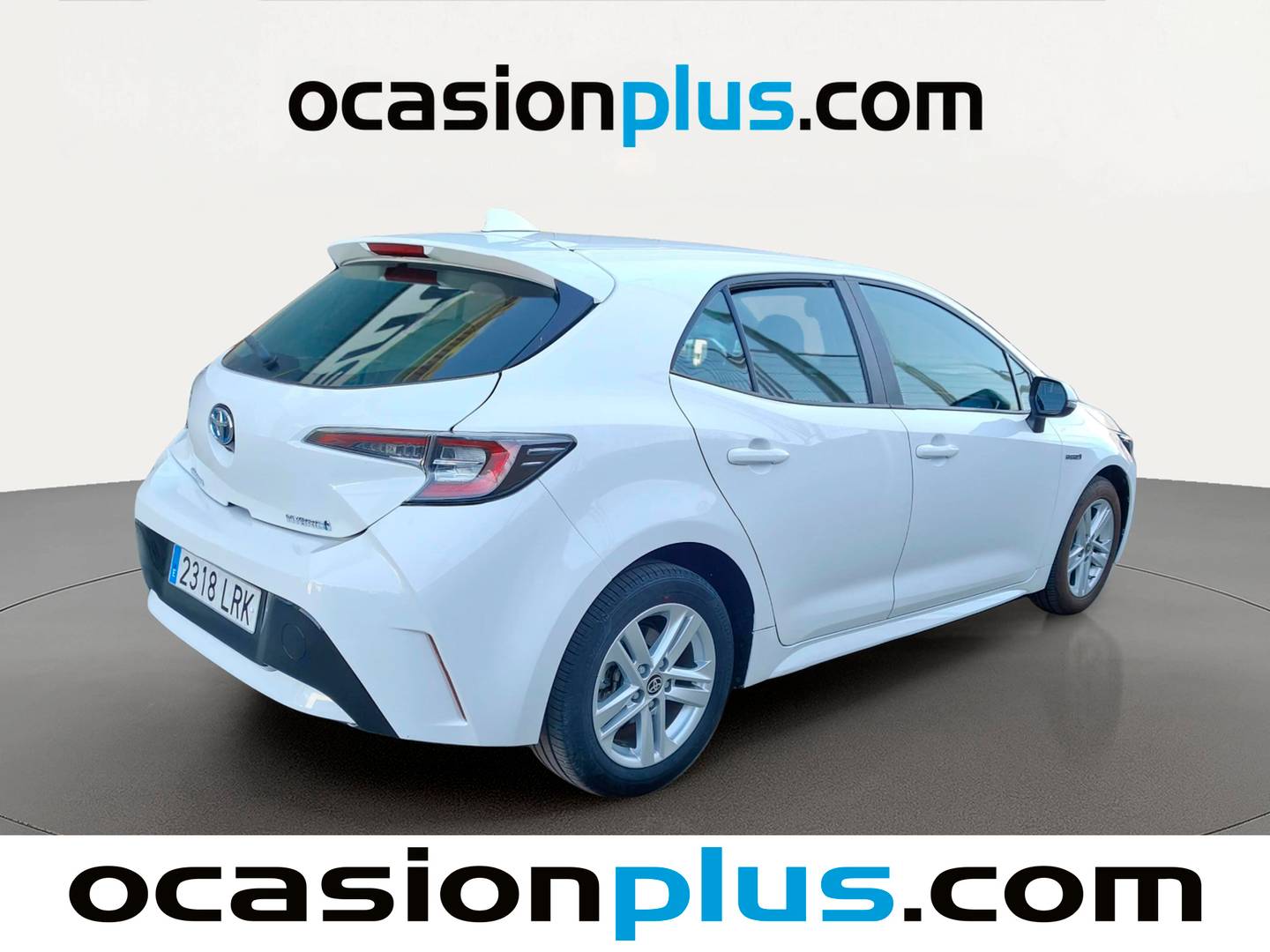Foto trasera Toyota Corolla Toyota Corolla 1.8 125H Business Plus E-CVT (122 CV) derecha