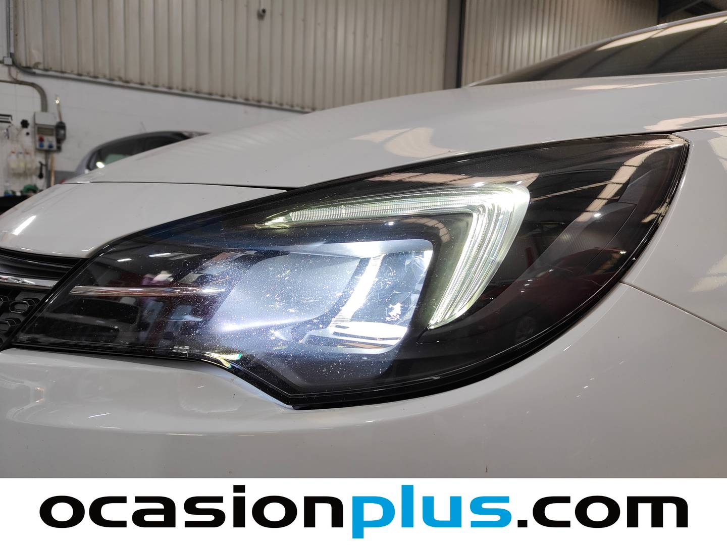 Foto Opel Astra Opel Astra 1.5 D Elegance (122 CV)