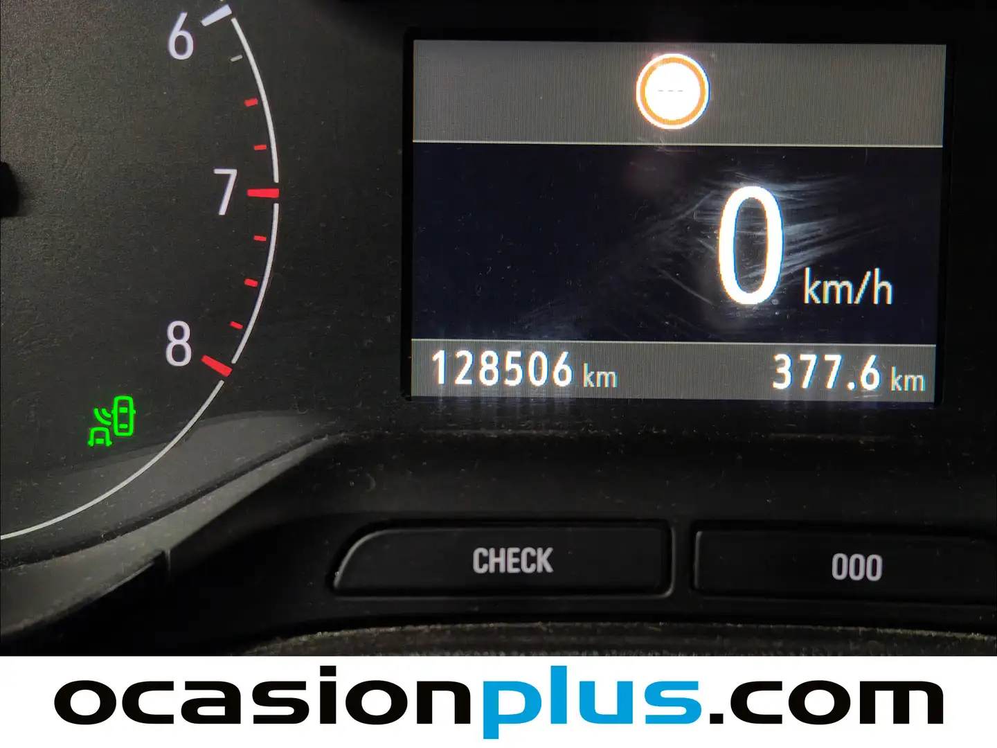 Foto Opel Crossland X Opel Crossland X 1.2 S&S Design Line 120 Aniversario (110 CV)