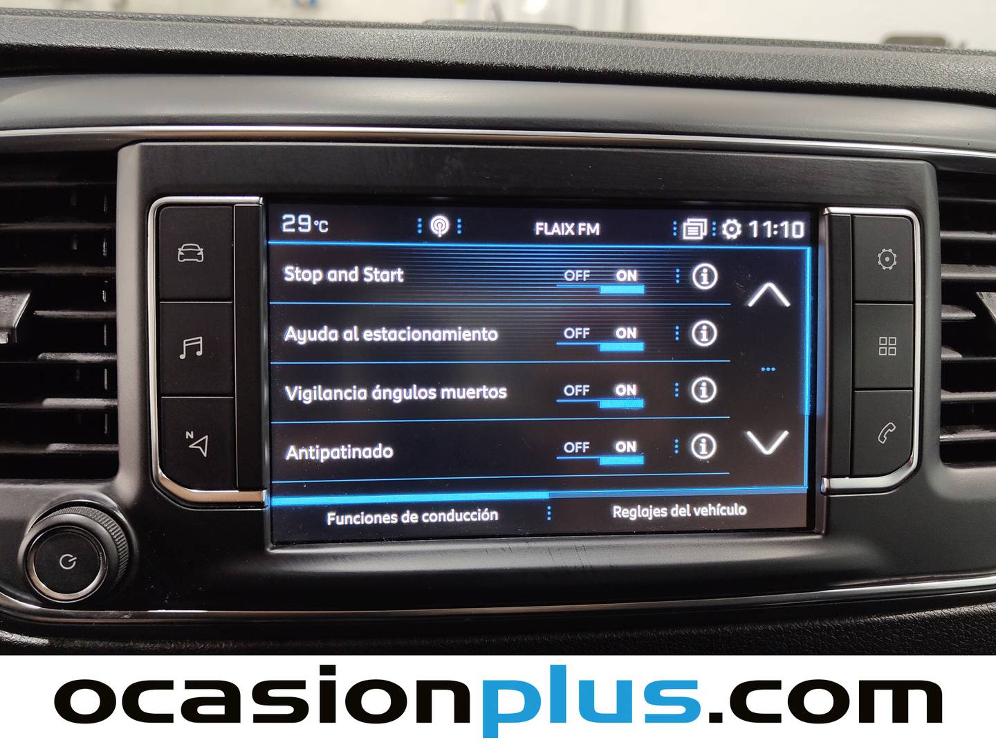 Foto asientos traseros Peugeot Traveller Peugeot Traveller BlueHDi 150 Active Standard (150 CV)