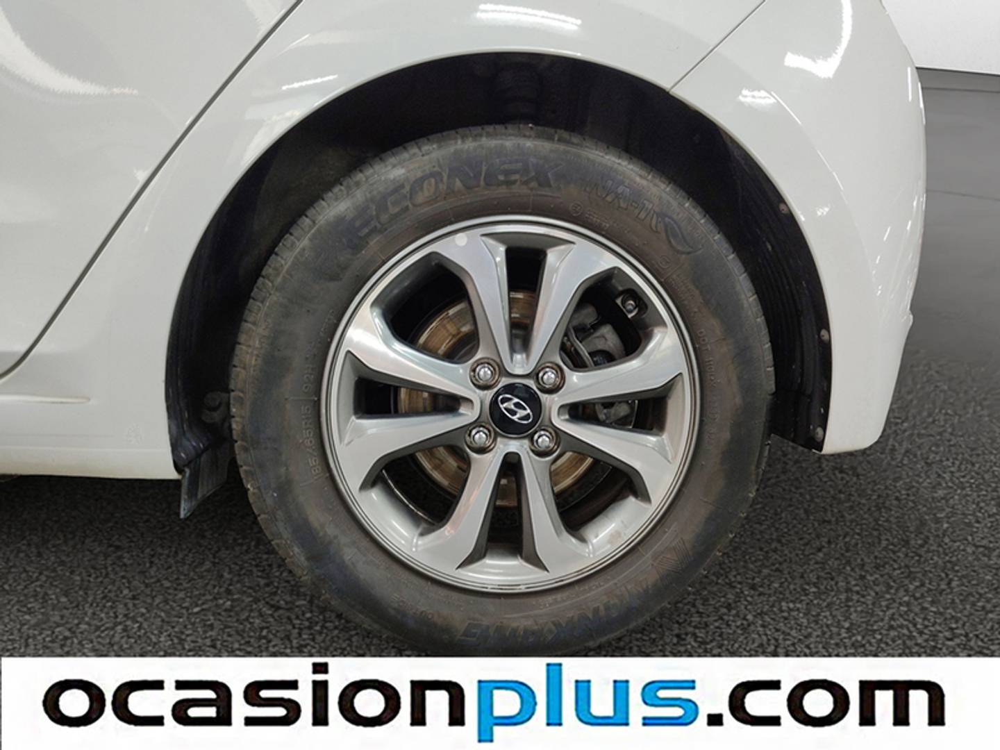 Hyundai i20 Hyundai i20 1.2 MPI Go! (84 CV) gasolina