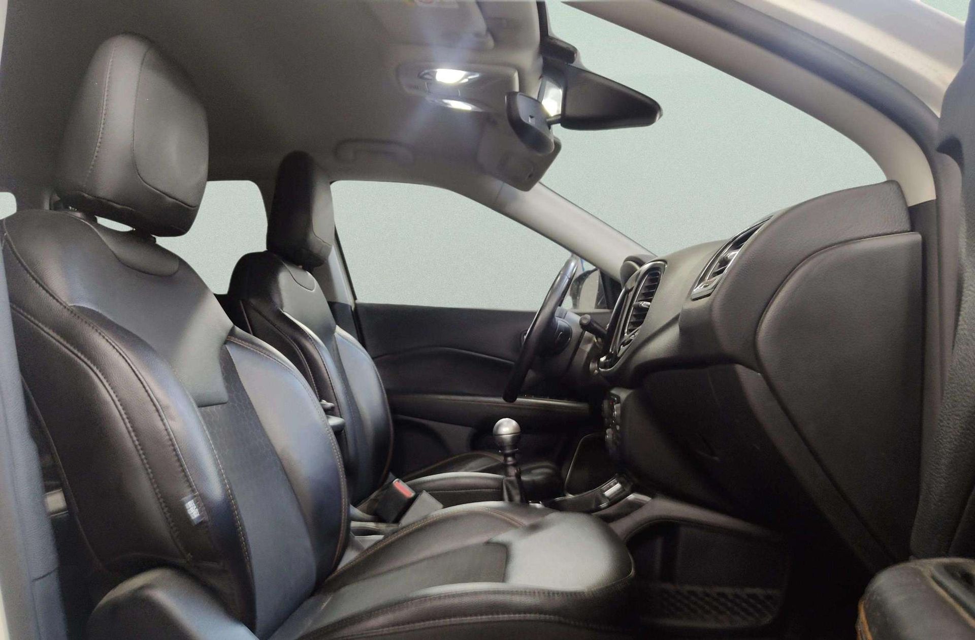 Jeep Compass 1.4 MultiAir Limited 4x2 - foto 19
