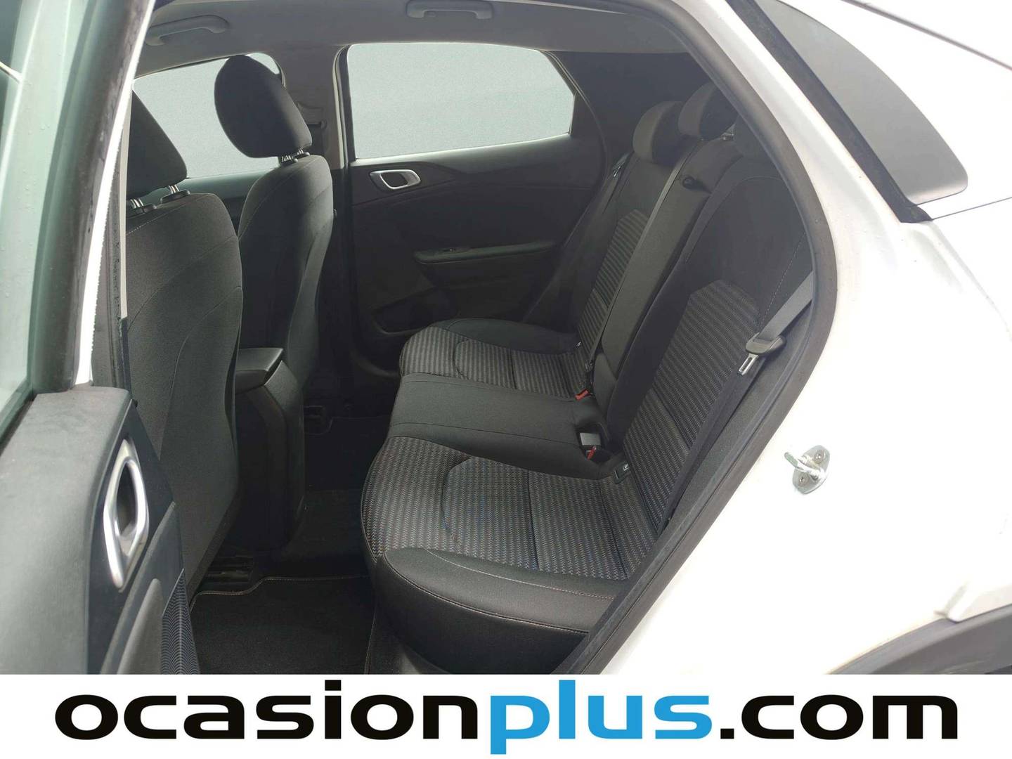 Foto asientos traseros KIA XCeed KIA XCeed 1.0 T-GDi Drive (120 CV)