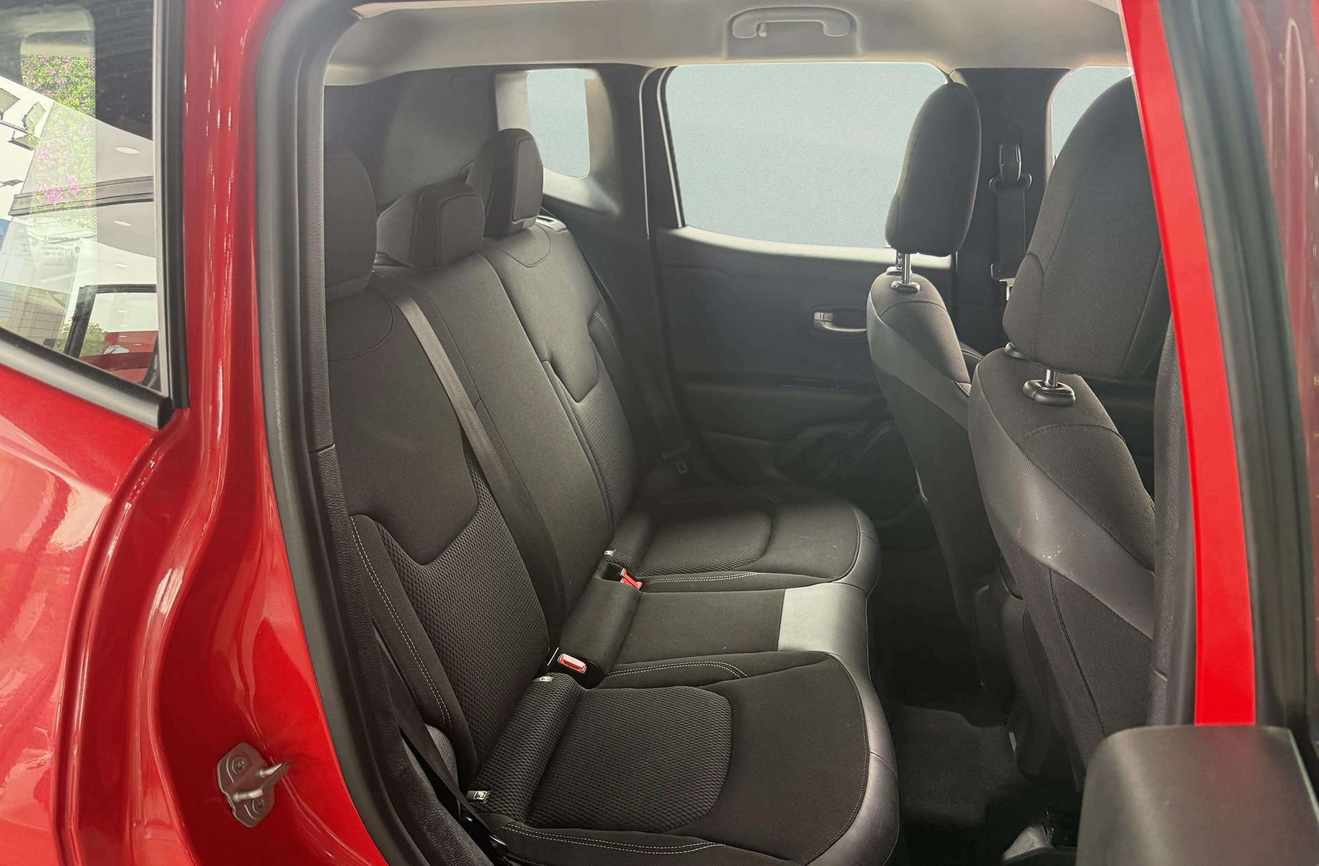 Jeep Renegade eHybrid Longitude ATX - foto 13