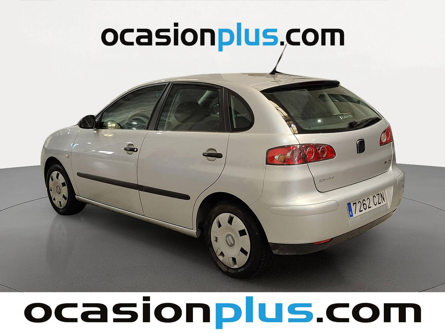 Foto delantera Seat Ibiza Seat Ibiza 1.4 16v Reference (75 CV) derecha