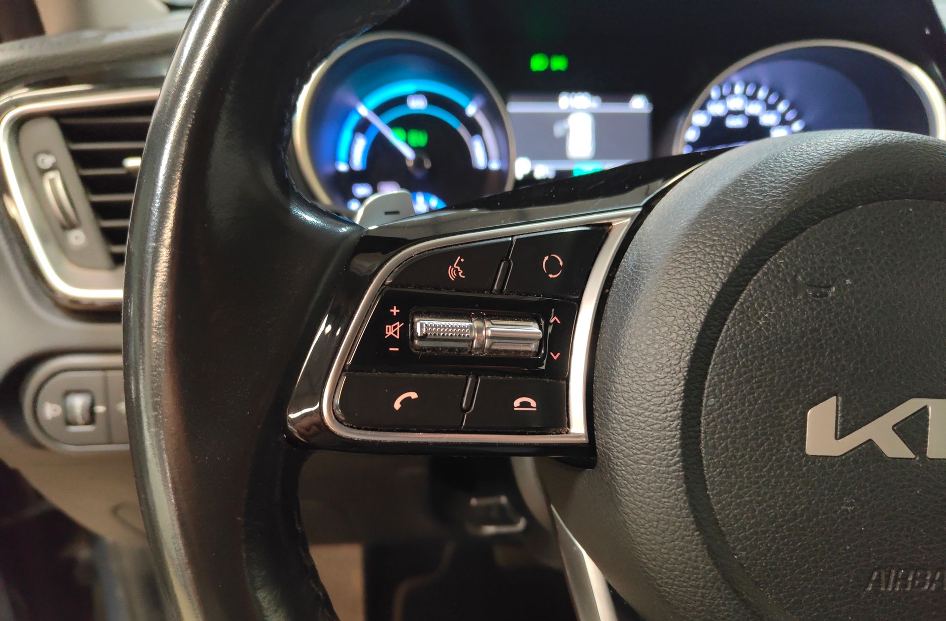 Kia XCeed 1.6 GDi PHEV eDrive - foto 28