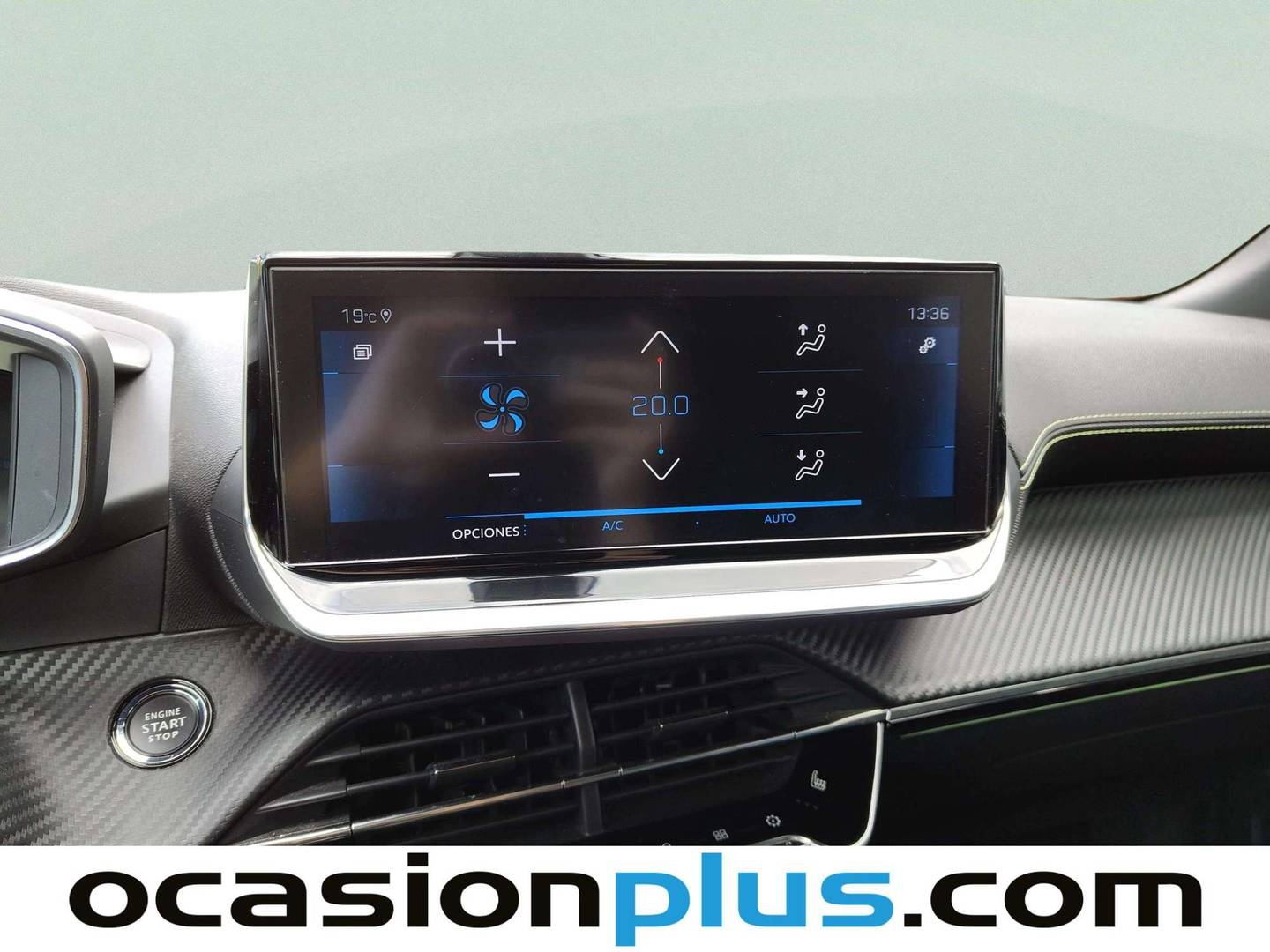 Peugeot 2008 Peugeot 2008 PureTech 130 S&S GT Line EAT8 (130 CV) gasolina