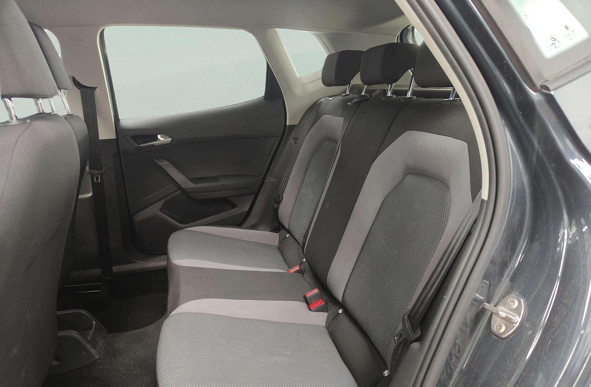 SEAT Arona 1.6 TDI Style - foto 10