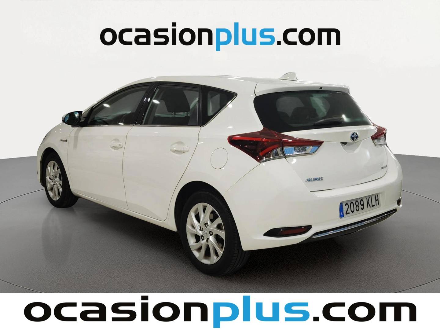 Foto trasera Toyota Auris Toyota Auris 140H Hybrid Active (Business Plus) (136 CV) izquierda