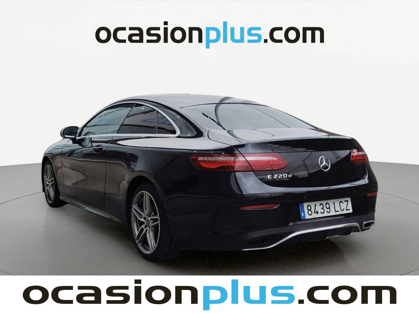 Foto trasera Mercedes Clase E Mercedes-Benz Clase E 220 d Coupe (194 CV) Pack AMG izquierda