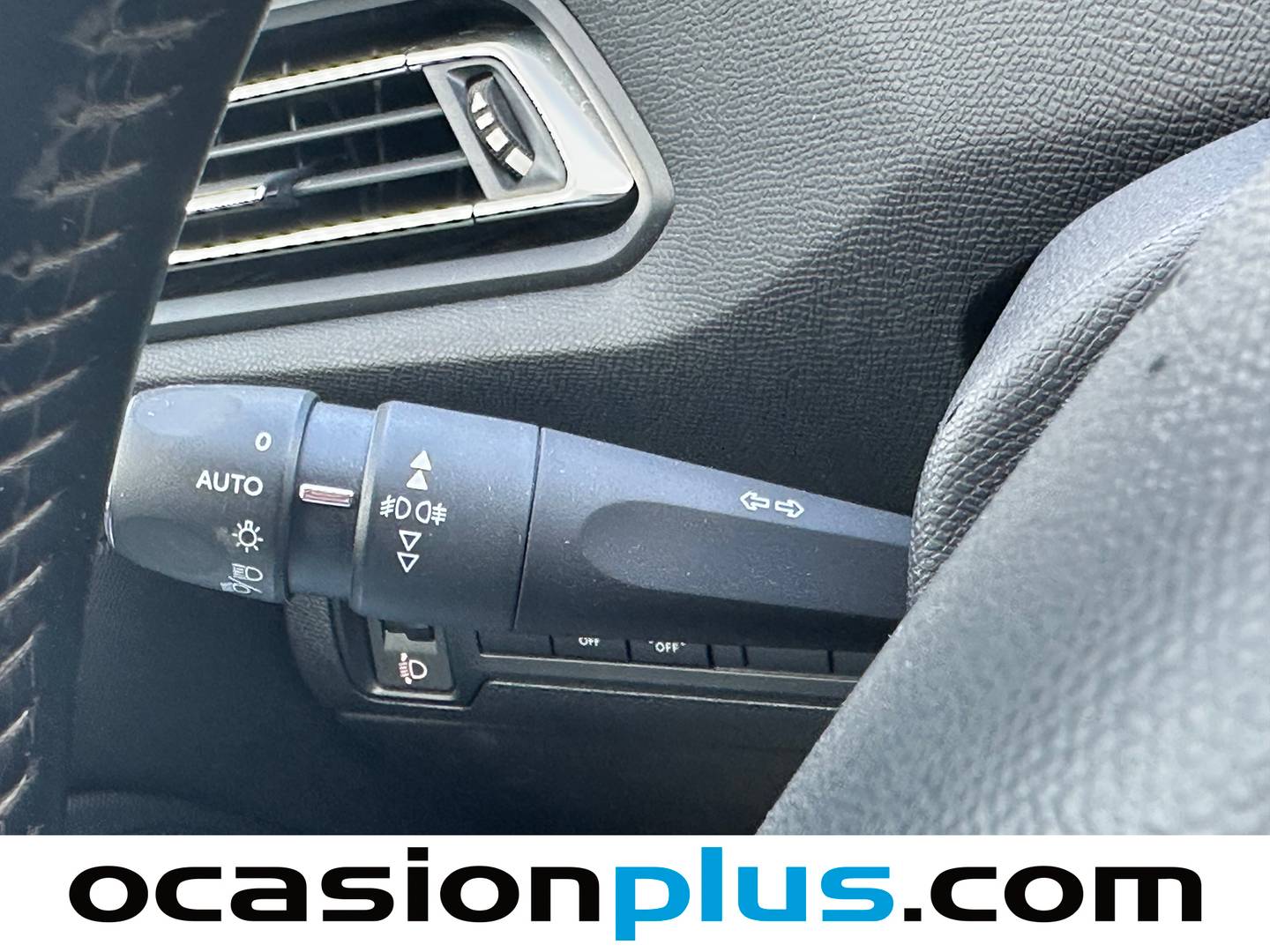 Peugeot 308 Peugeot 308 PureTech 130 S&S Allure (130 CV) de segunda mano