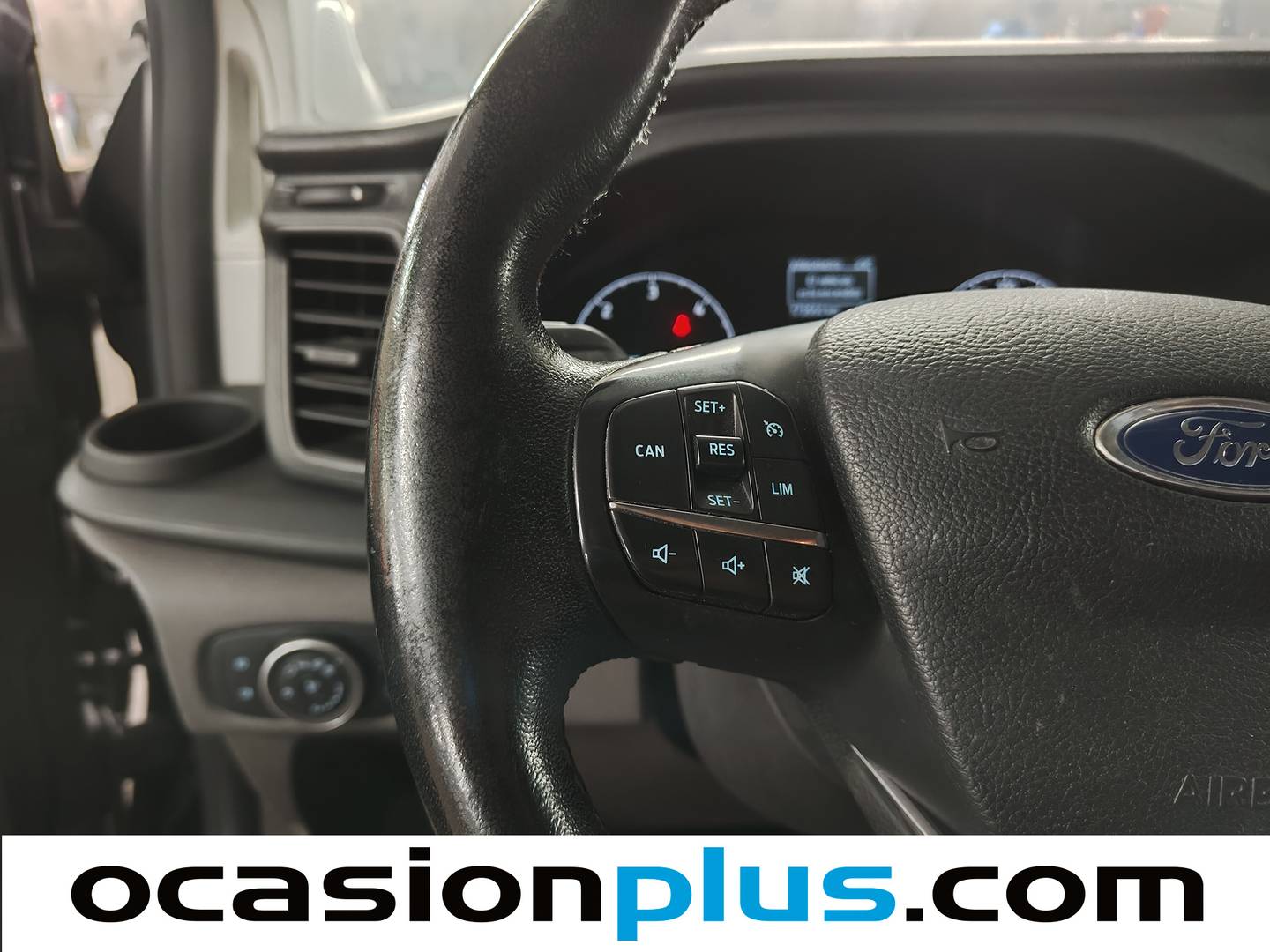 Ford Transit Custom Ford Transit Custom Kombi 2.0 TDCI MHEV 320 L2 Trend (170 CV) 8 Plazas de ocasión