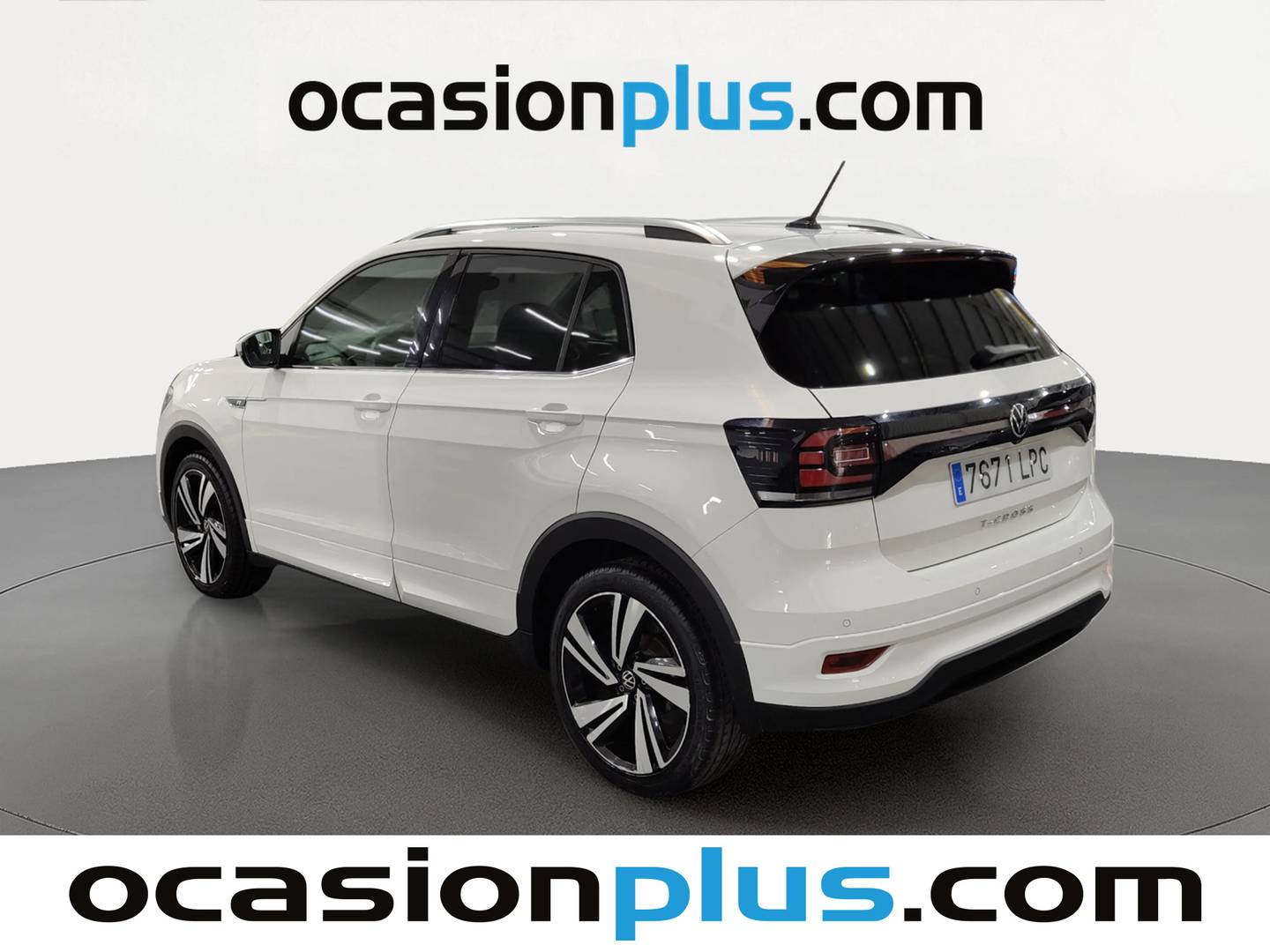 Foto trasera Volkswagen T-Cross Volkswagen T-Cross Sport 1.5 TSI (150 CV) DSG Pack R-Line derecha