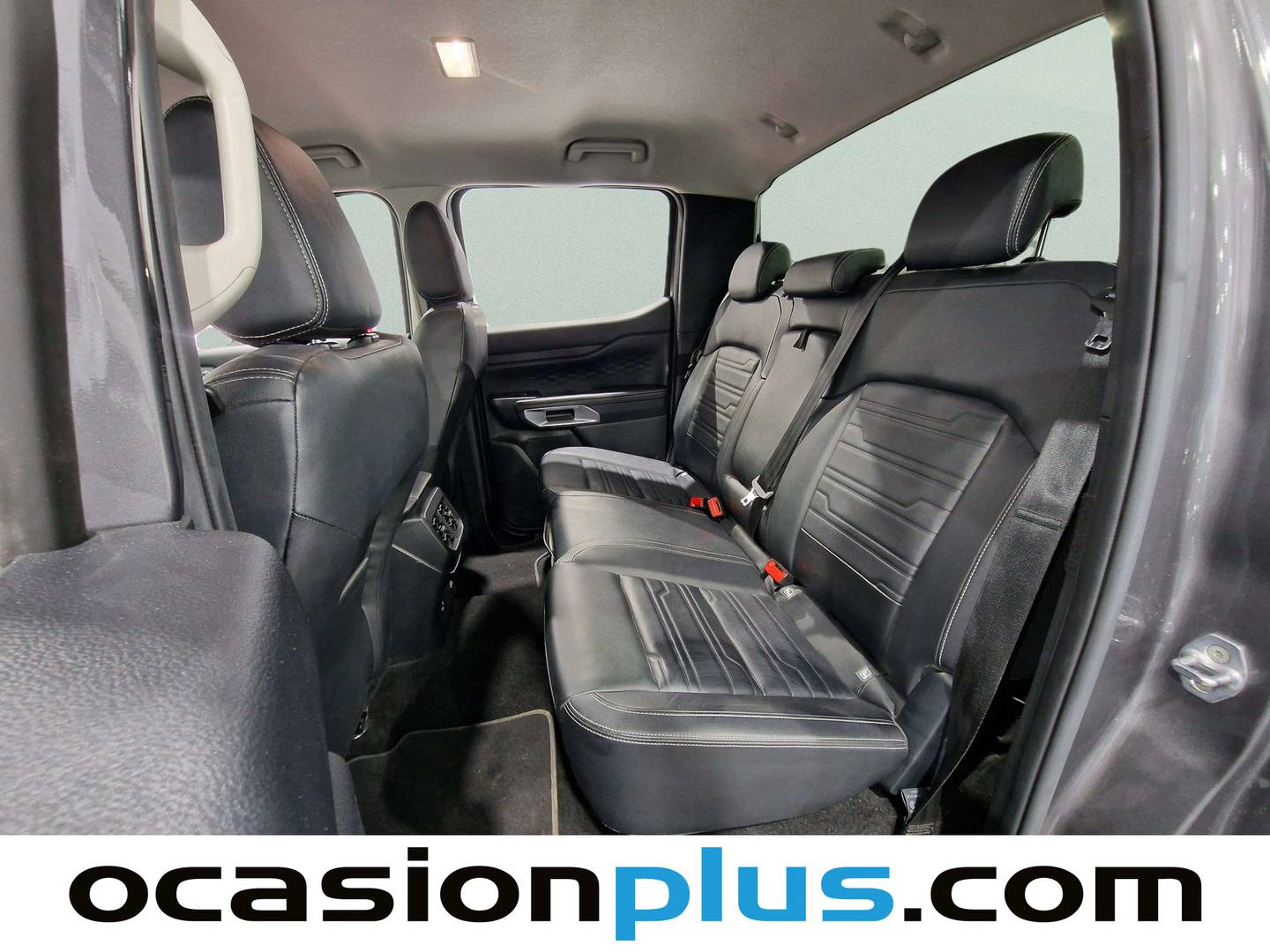 Foto asientos traseros Ford Ranger Ford Ranger 2.0 Ecoblue Doble Cabina Limited 4x4 AT (170 CV)