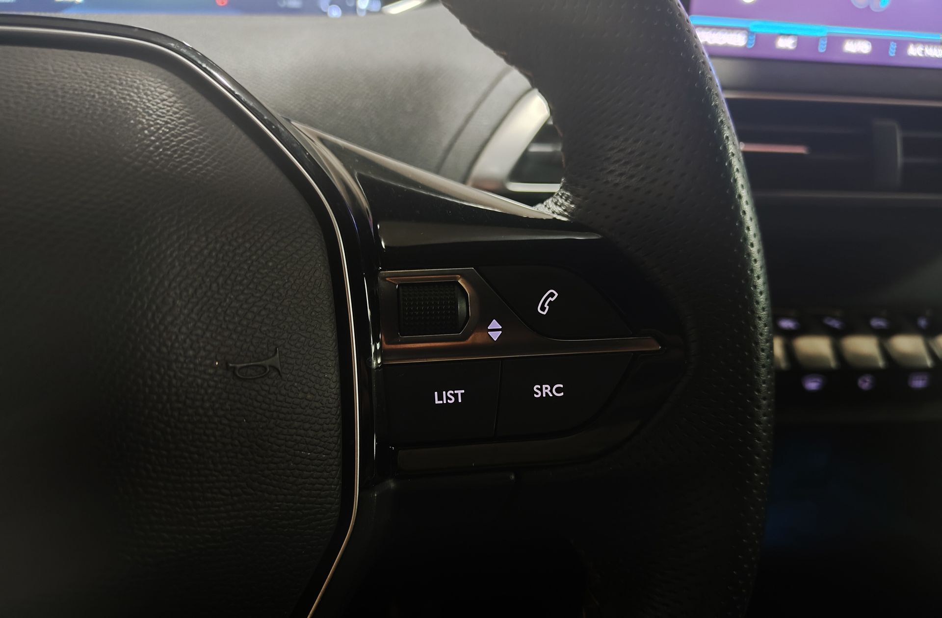 Peugeot 3008 BlueHDi 130 GT Line - foto 29