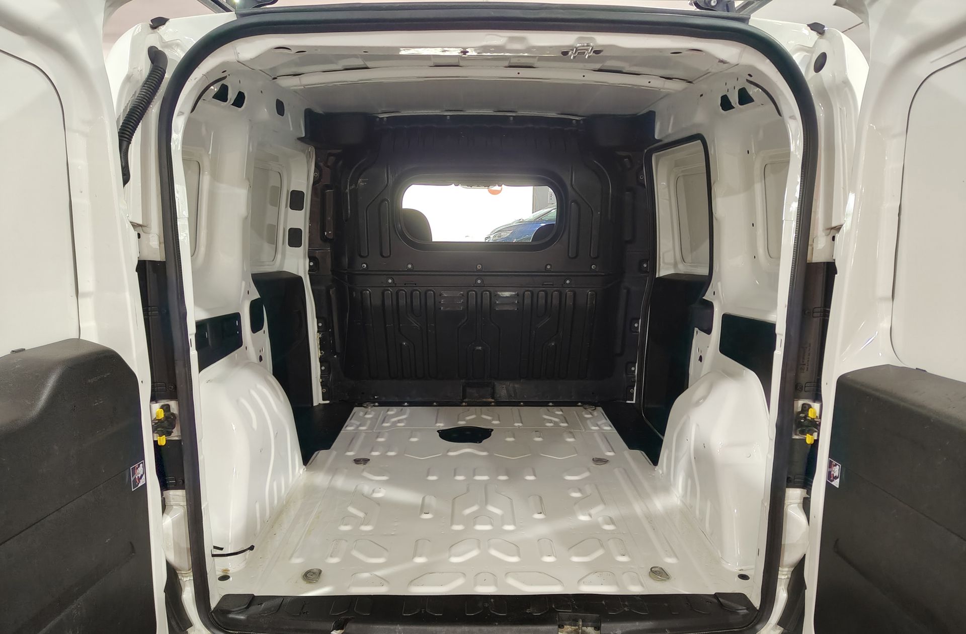 Fiat Doblò Cargo 1.3 MultiJet Base - foto 10