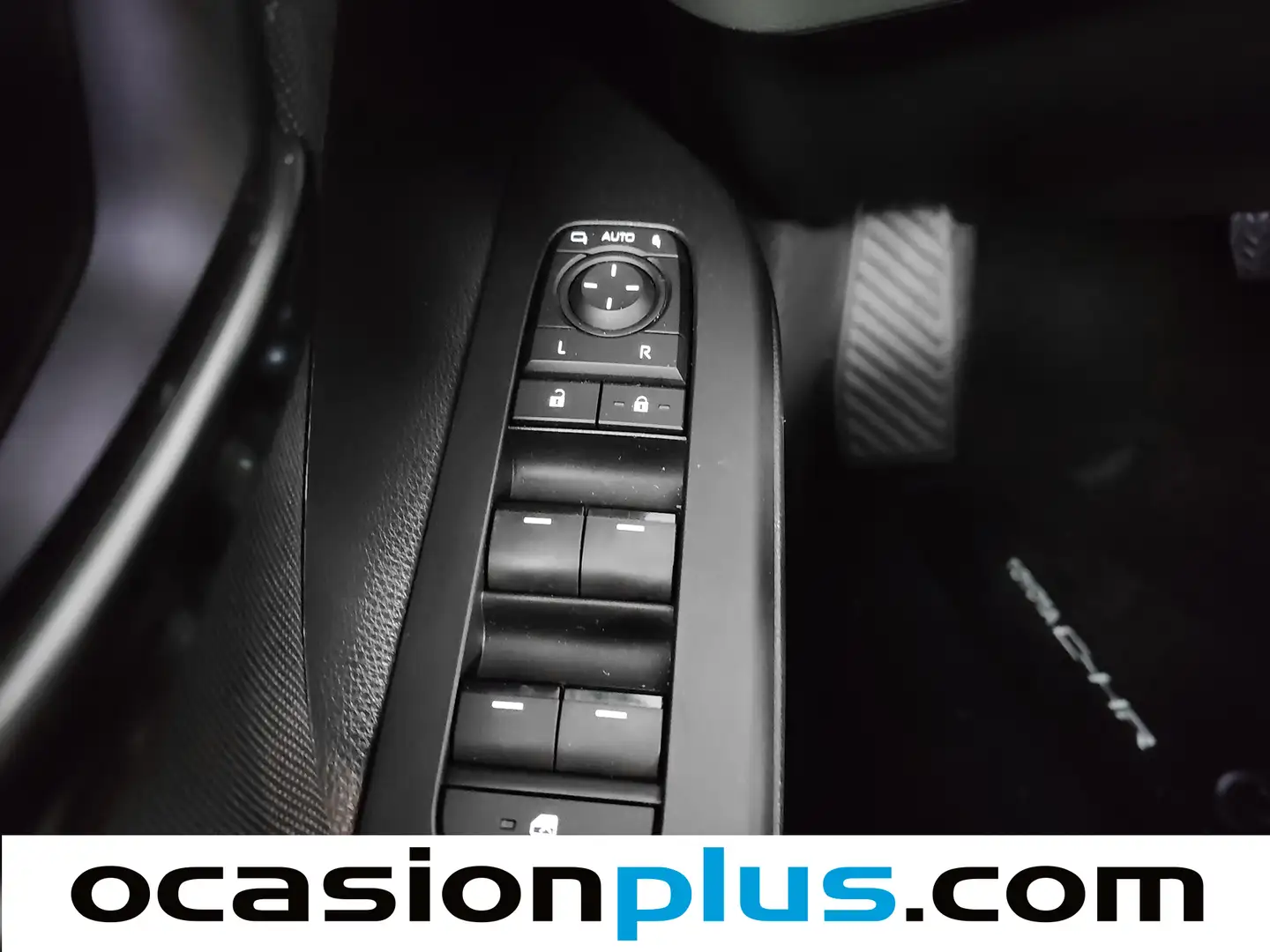 Foto Toyota C-HR Toyota C-HR 1.8 Advance Hybrid (140 CV)