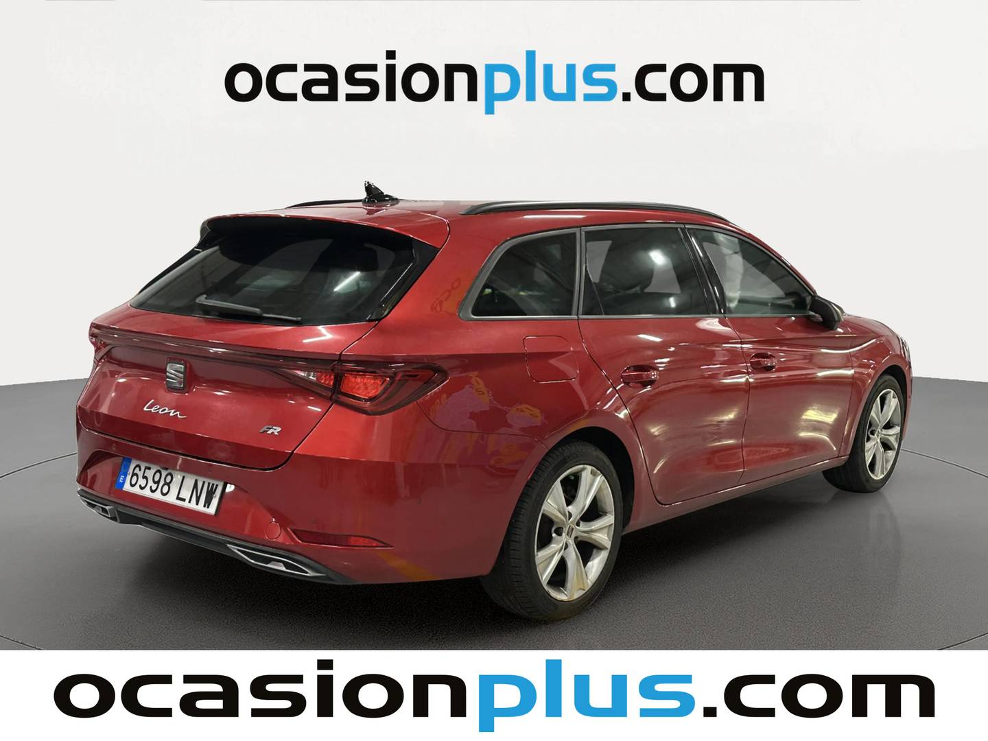 Foto trasera Seat León SEAT León ST 1.5 TSI S&S FR Go L  (150 CV) derecha