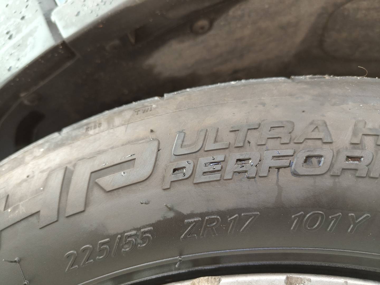 Foto Skoda Karoq Skoda Karoq 2.0 TDI Ambition 4X4 DSG (150 CV)