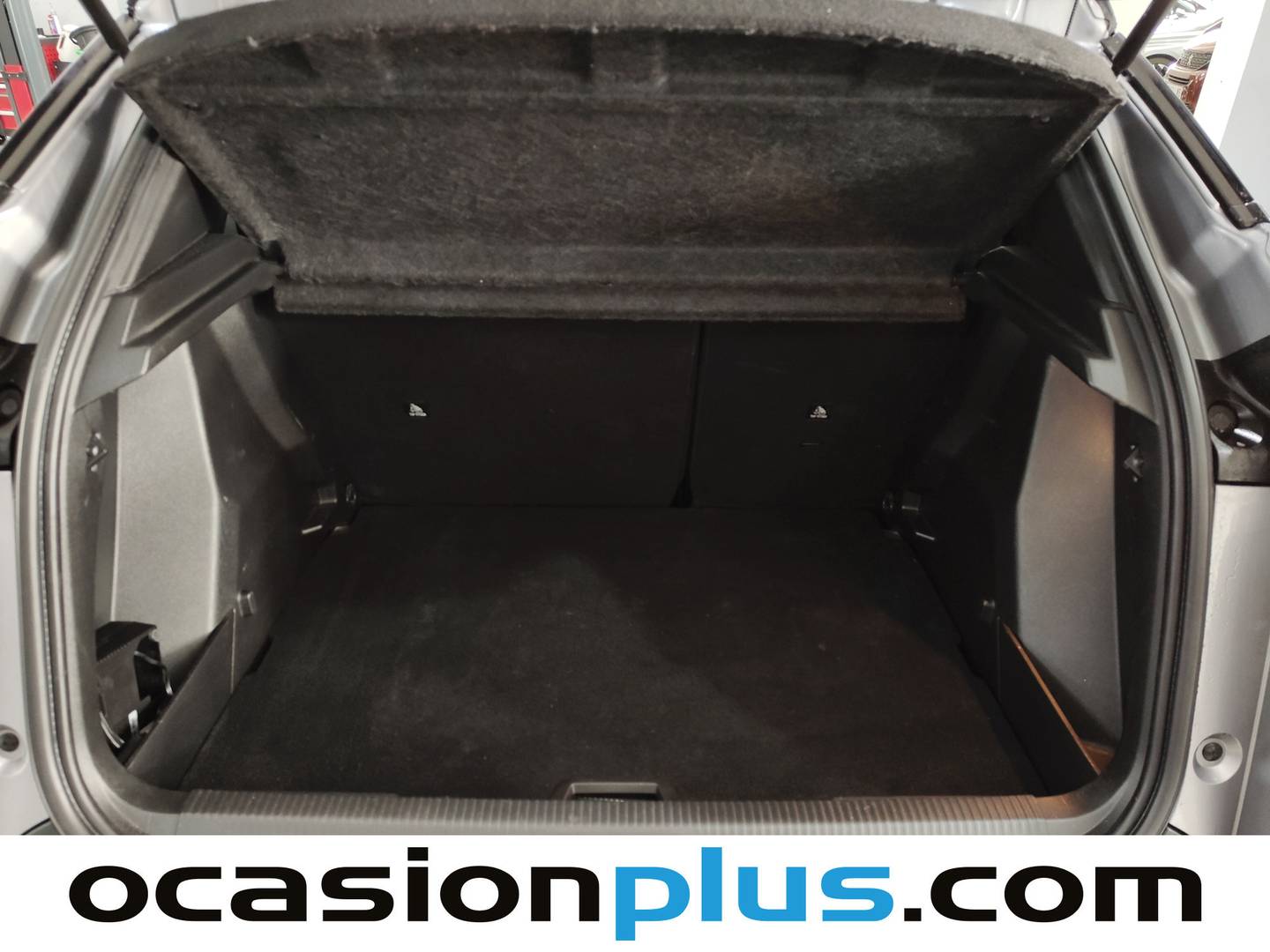 Fotos maletero Peugeot 2008 Peugeot 2008 GT Puretech 130 S&S BVM6