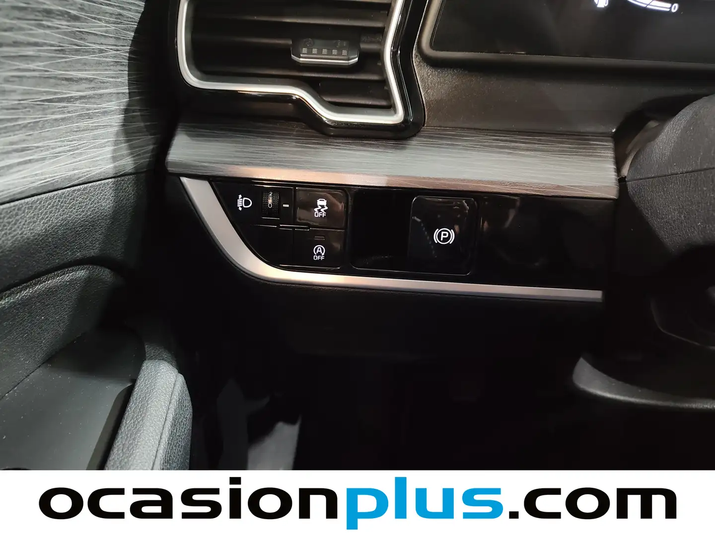 Foto KIA Sportage Kia Sportage 1.6 CRDi MHEV Business 4x2 (136 CV)