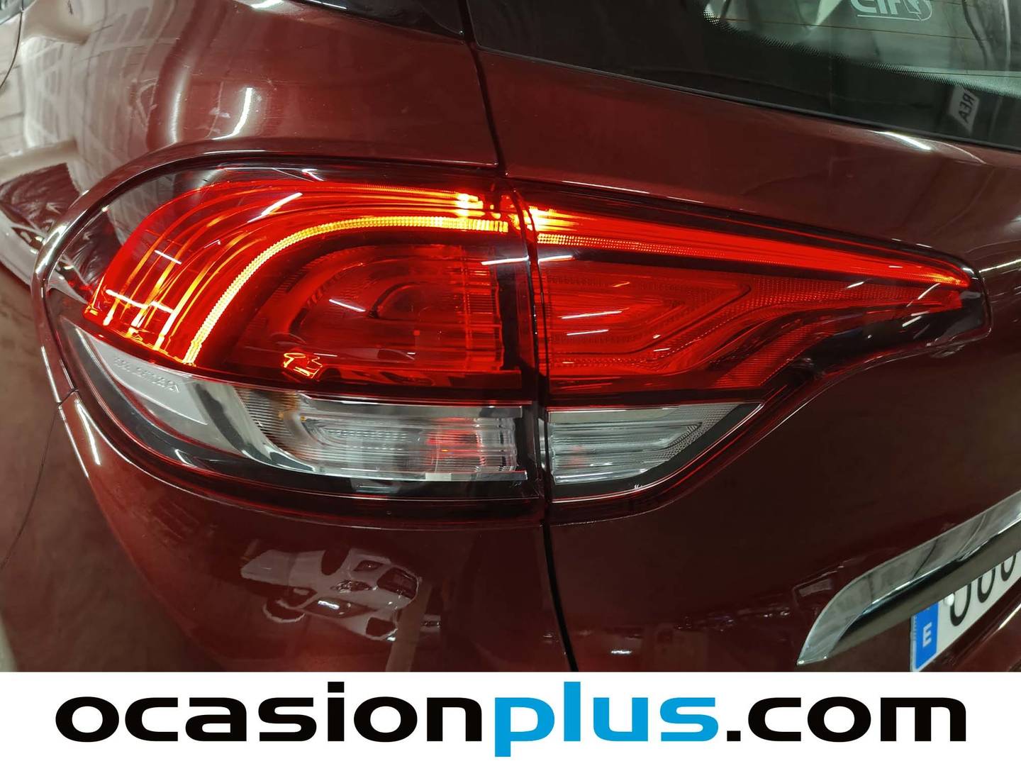 Renault Scénic Renault Scenic Zen TCe (140 CV) GPF al mejor precio