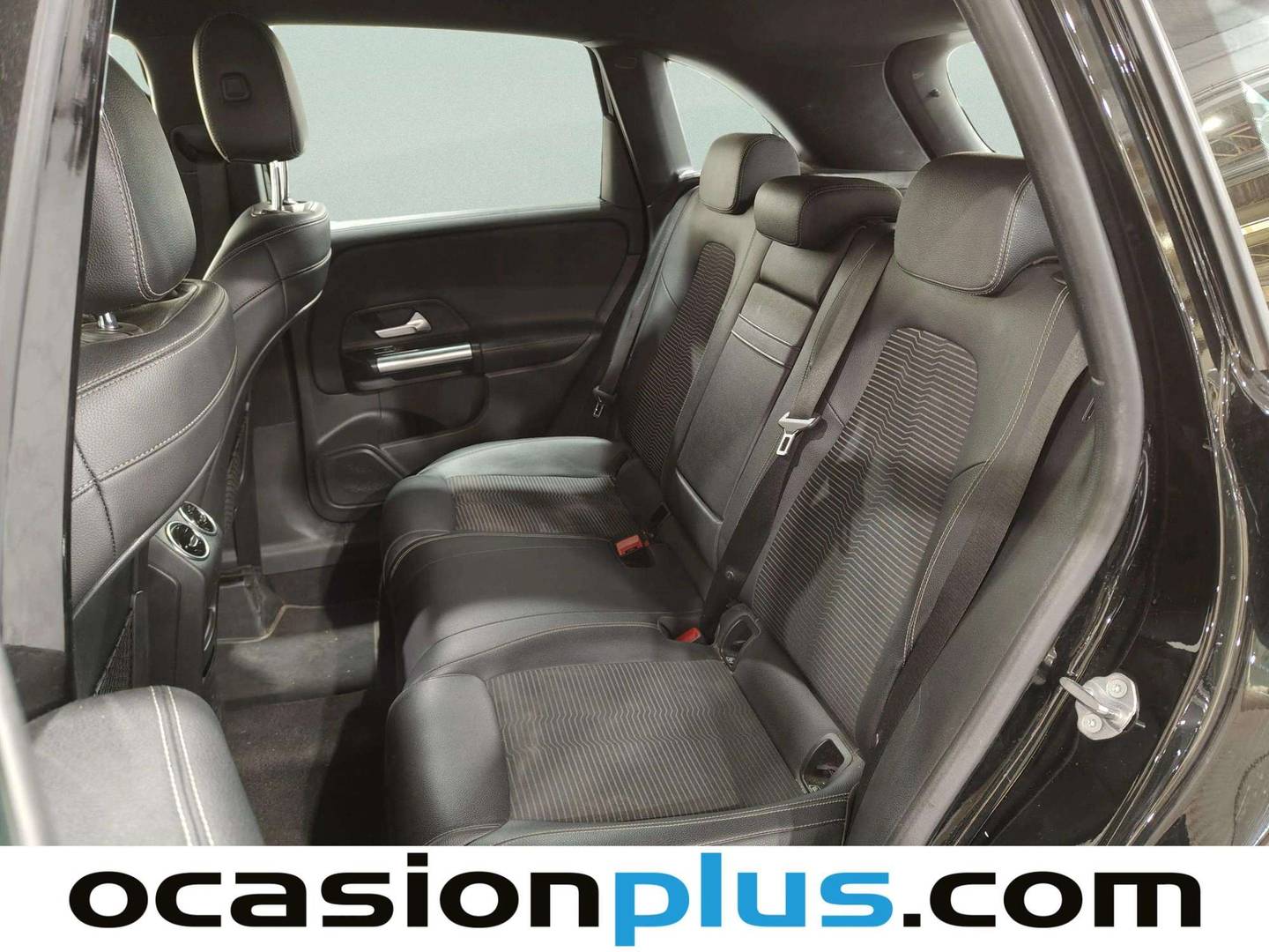 Foto asientos traseros Mercedes Clase B Mercedes Clase B B 180 d (116 CV)