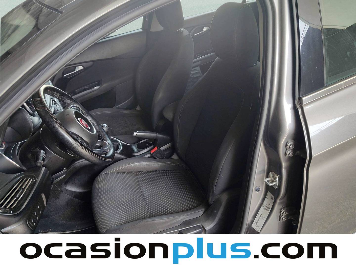 Foto asientos delanteros Fiat Tipo Fiat Tipo 1.4 Easy (95 CV)