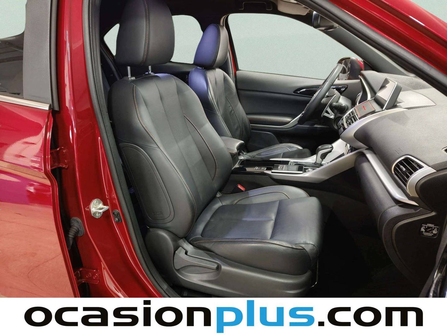 Foto Mitsubishi Eclipse Cross Mitsubishi Eclipse Cross 150T Kaiteki 4WD CVT (163 CV)