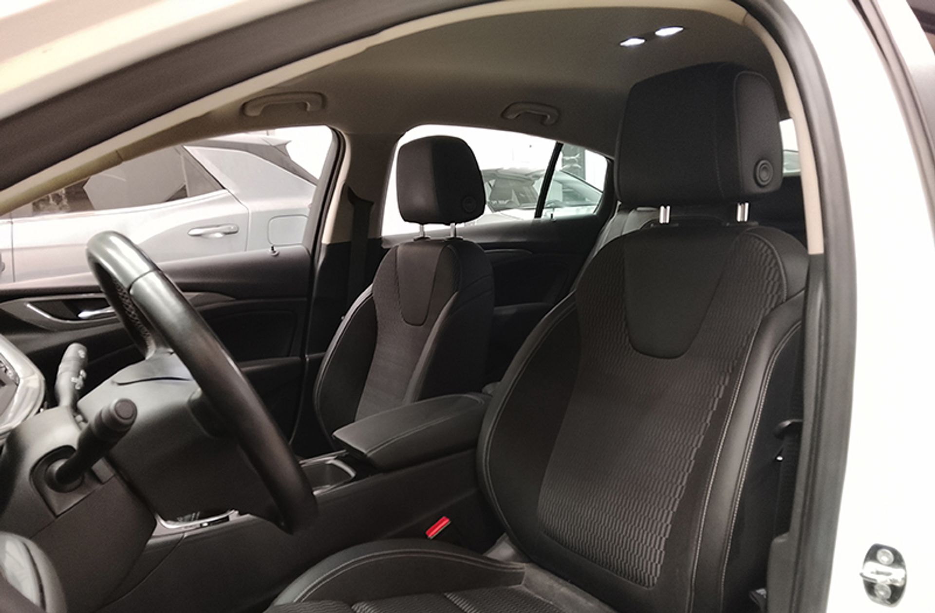 Opel Insignia GS 1.6 CDTI ecoTEC D Business - foto 8