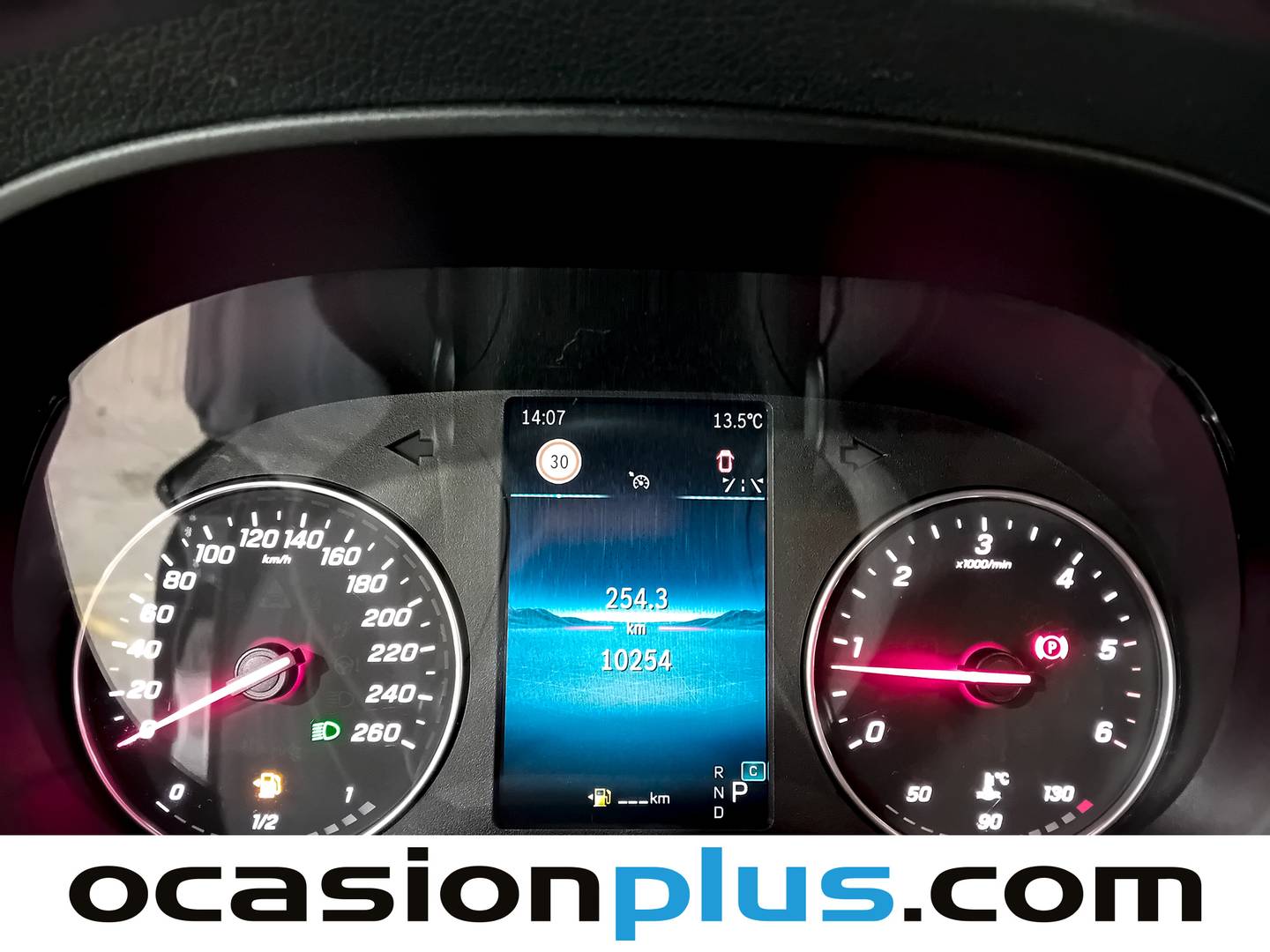 Foto Mercedes Vito Mercedes-Benz Vito 114 CDI Tourer Pro Larga AT9 Plazas (136 CV)