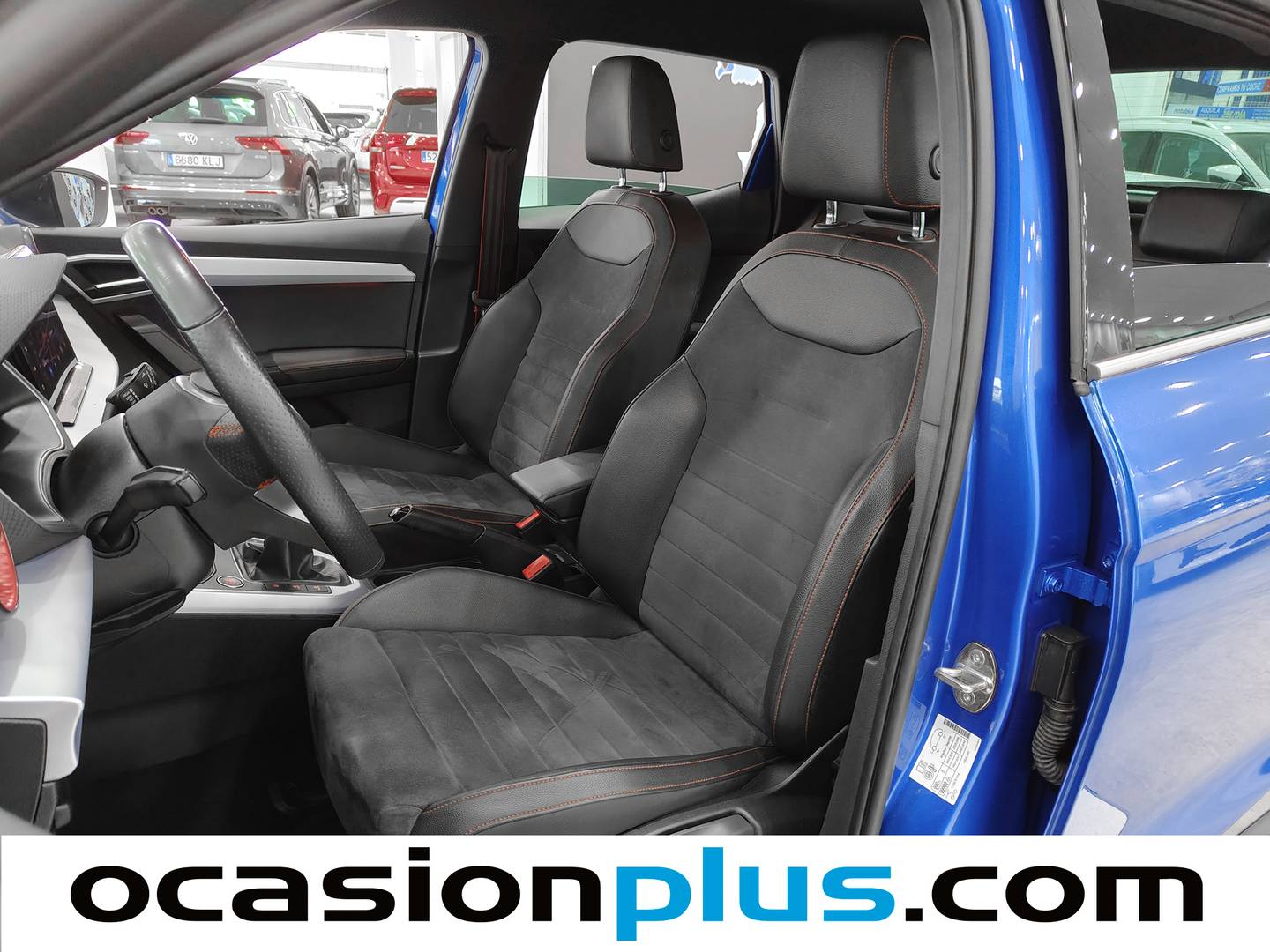 Foto asientos delanteros Seat Arona Seat Arona 1.0 TSI S&S FR Plus  (110 CV)