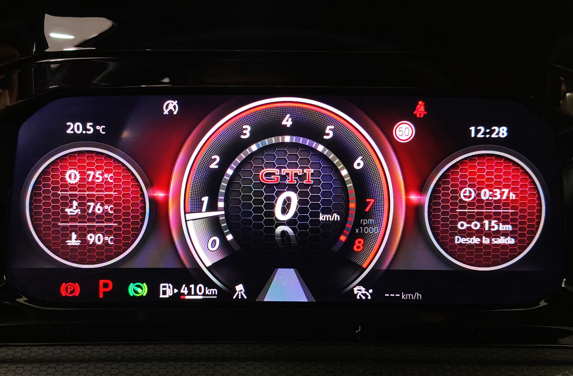 Volkswagen Golf GTI 2.0 TSI DSG - foto 28
