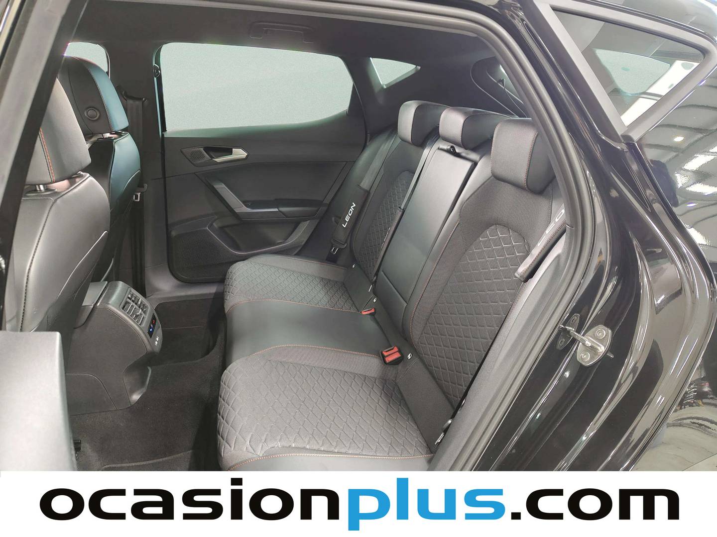 Foto asientos traseros Seat León SEAT León 1.5 TSI S&S FR Special Edition (150 CV)