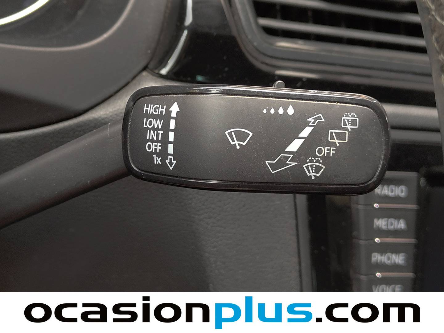 Extras y acabados del Skoda Spaceback Skoda Spaceback 1.4 TDI Ambition (90 CV)