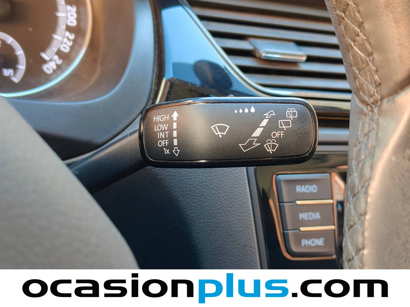 Skoda Spaceback Skoda Spaceback 1.0 TSI Like (95 CV) barato