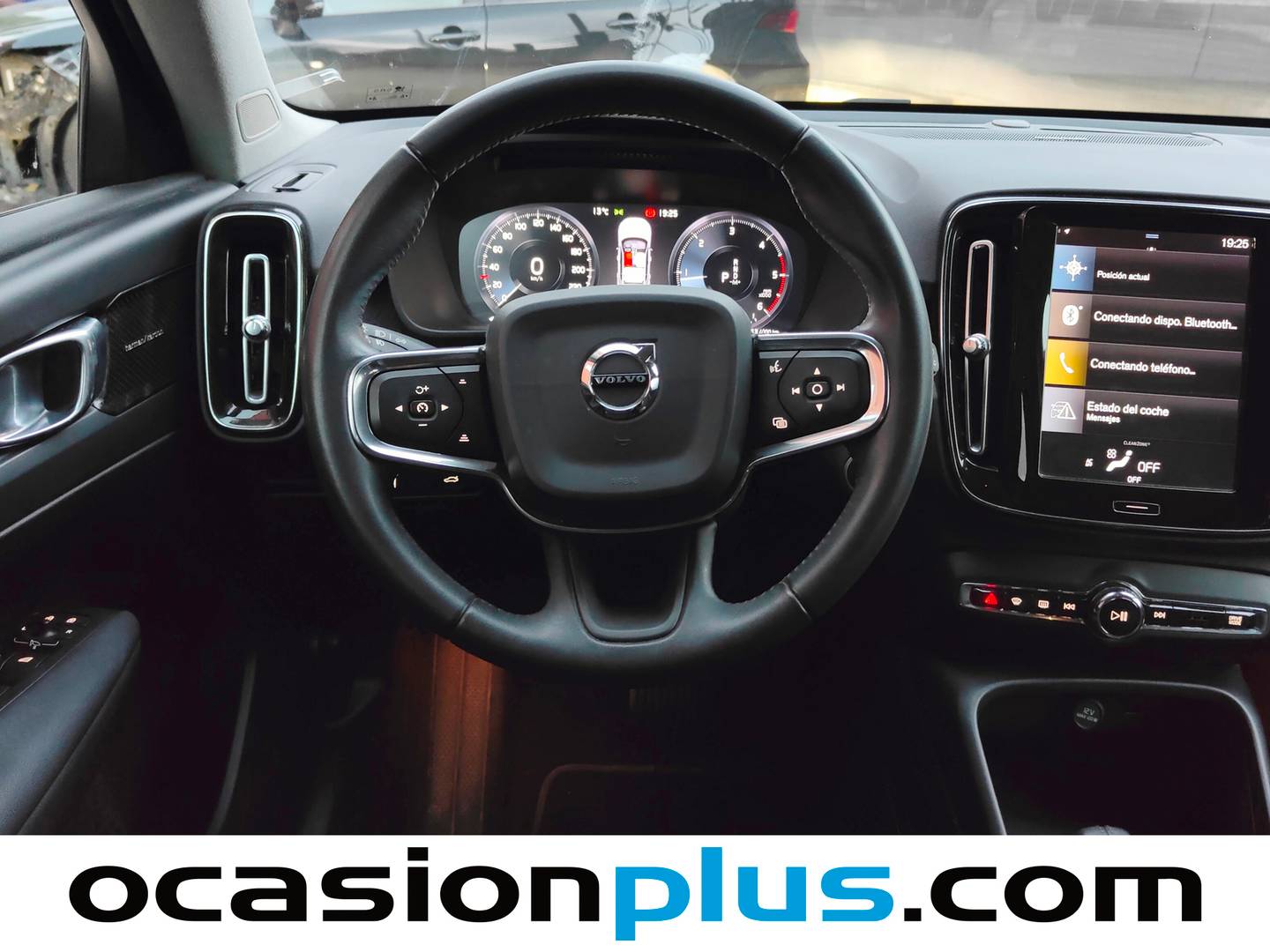 Foto Volvo XC40 Volvo XC40 D3 Momentum Auto (150 CV)