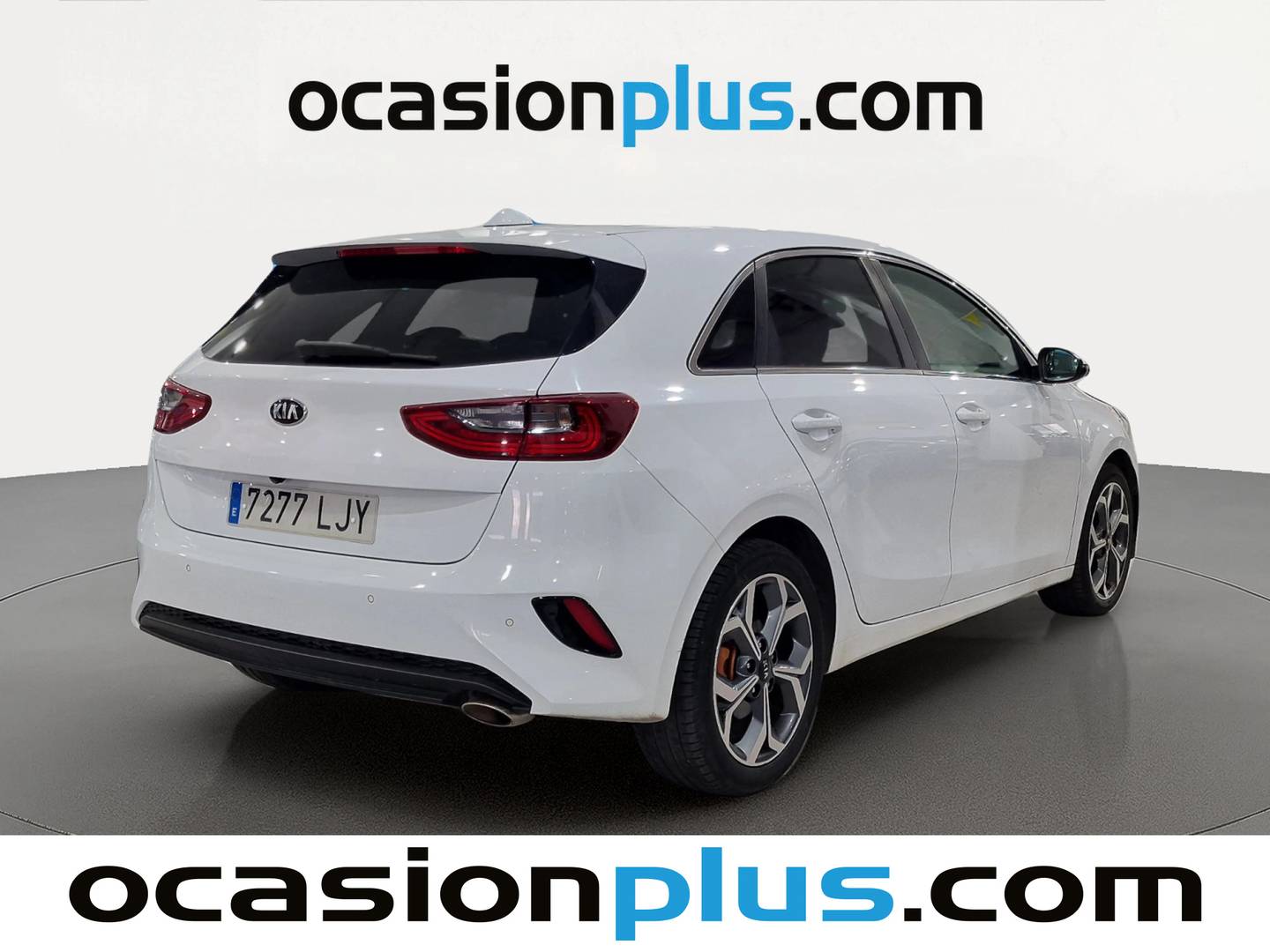 Foto trasera KIA Ceed KIA Ceed 1.4 T-GDi Tech (140 CV) derecha