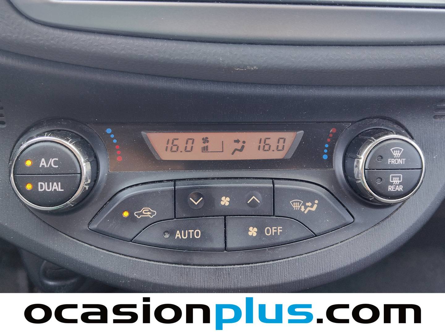 Equipamiento del Toyota Yaris Toyota Yaris 90D Active (90 CV)