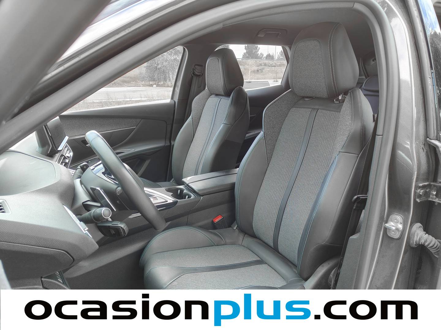 Foto Peugeot 3008 Peugeot 3008 BlueHDi 130 S&S Allure Pack EAT8 (130 CV)