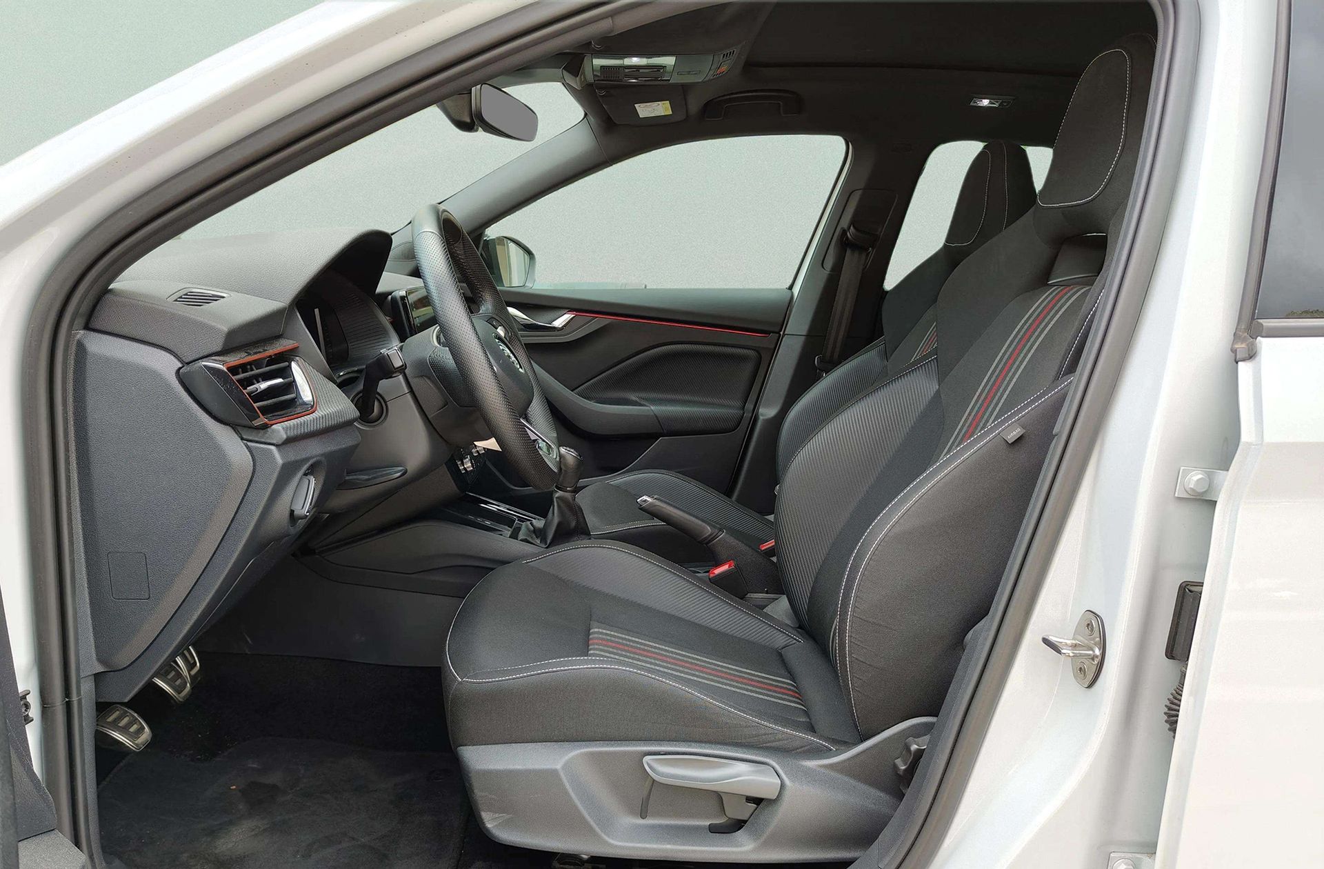Škoda Scala 1.5 TSI Monte Carlo - foto 13