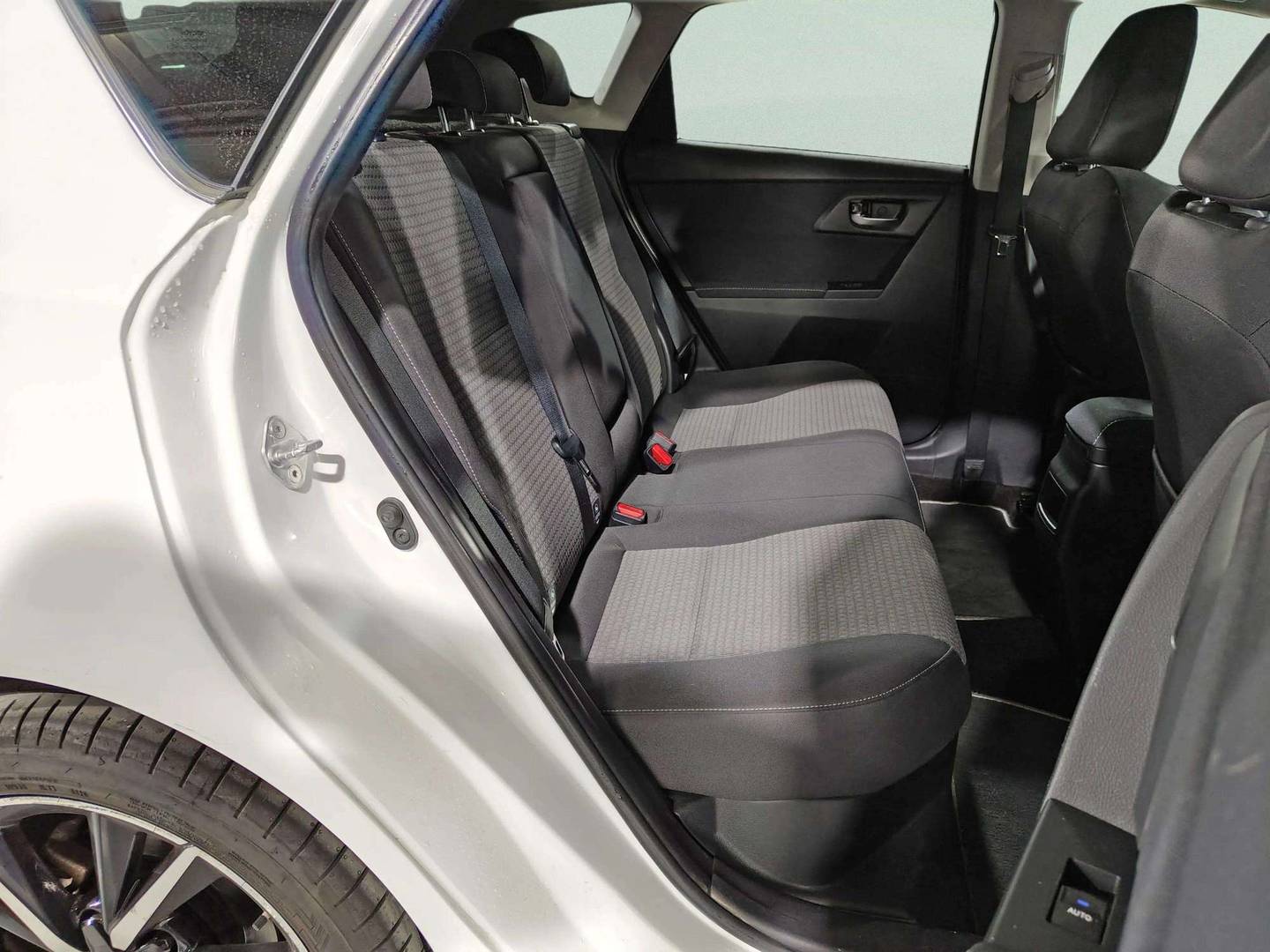 Toyota Auris Toyota Auris 140H Hybrid Feel! Edition (136 CV) barato