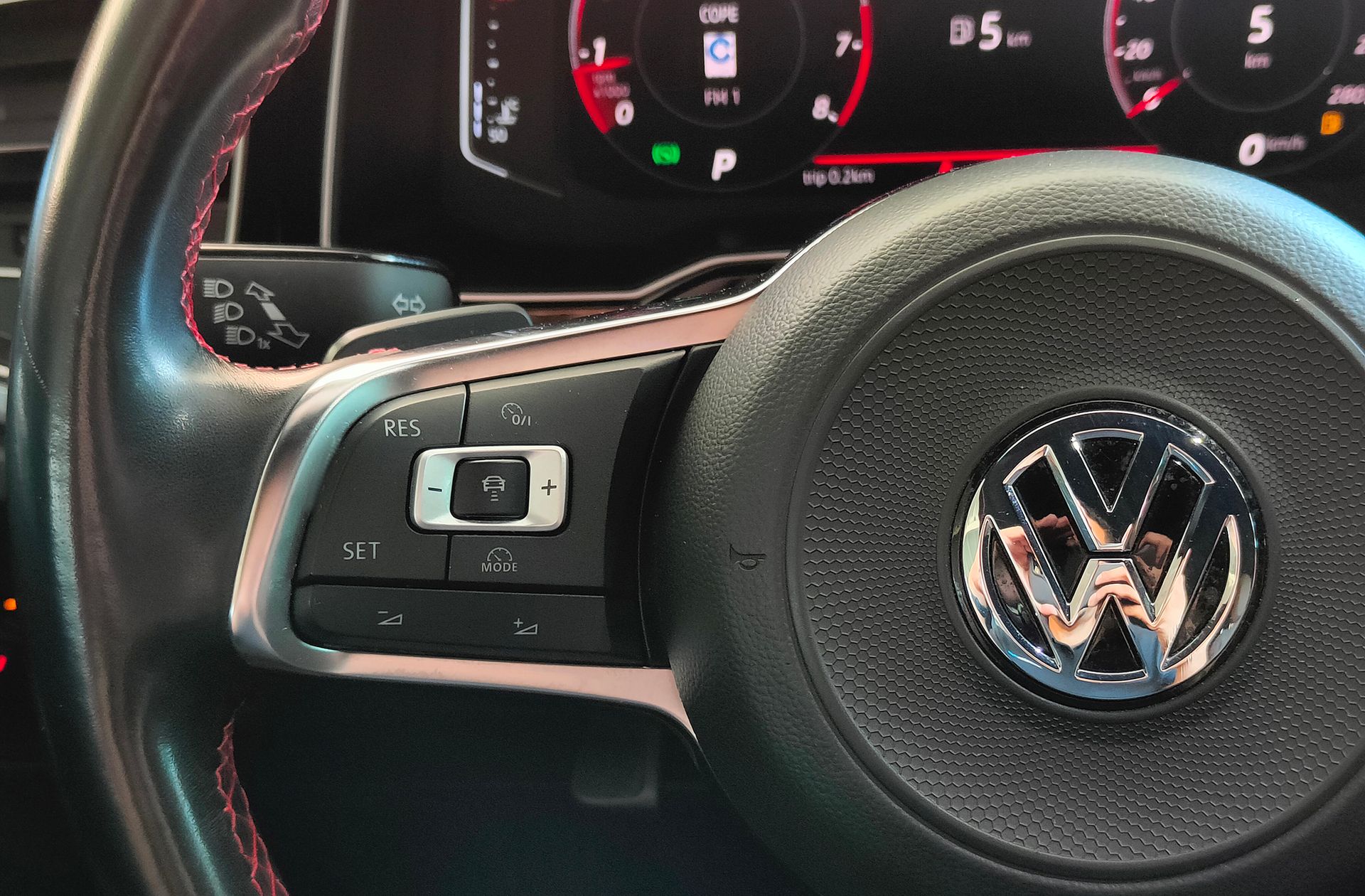 Volkswagen Polo GTI 2.0 TSI DSG - foto 26